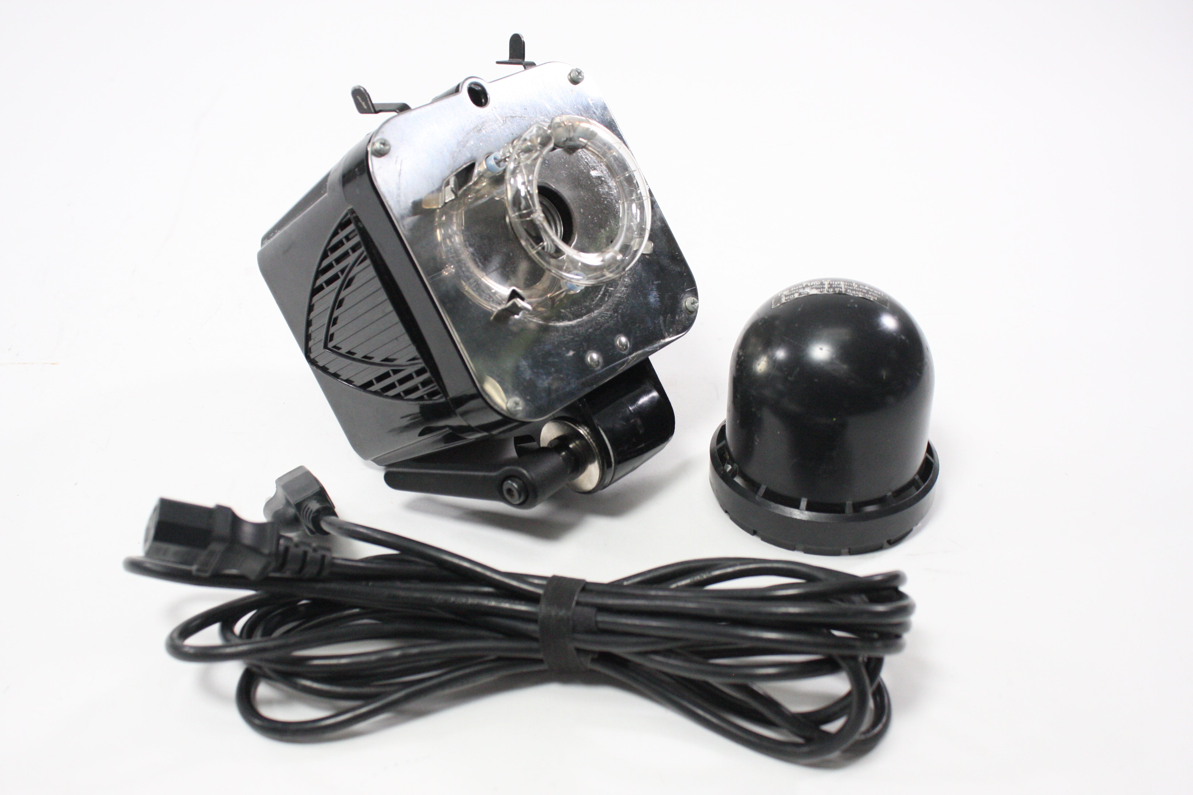 Paul C Buff Alien Bees B1600 640 WS Strobe