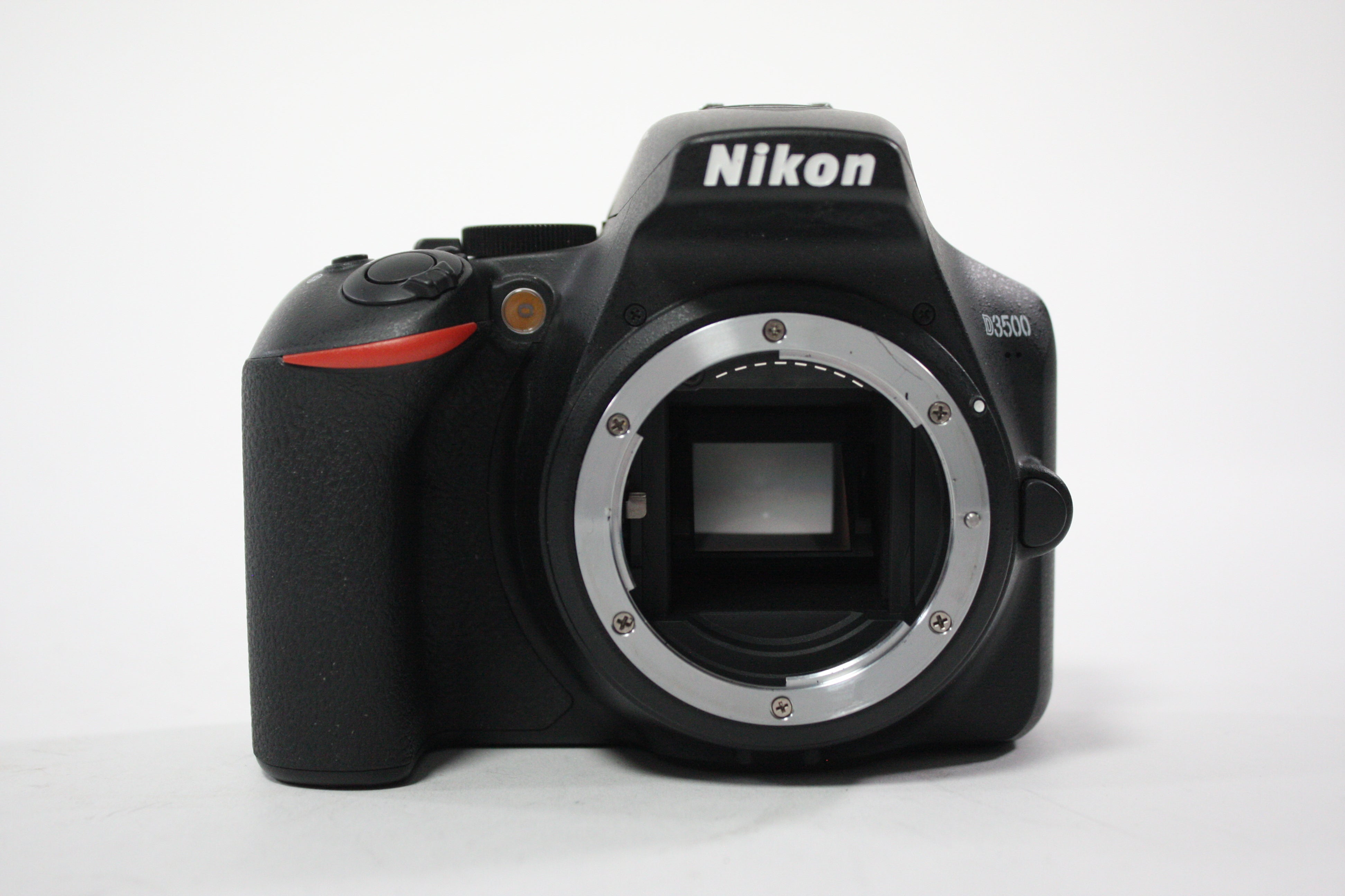 Nikon D3500 DSLR Camera with 18-55mm f/3.5-5.6 G DX VR AF-P Lens, Shutter Count 604
