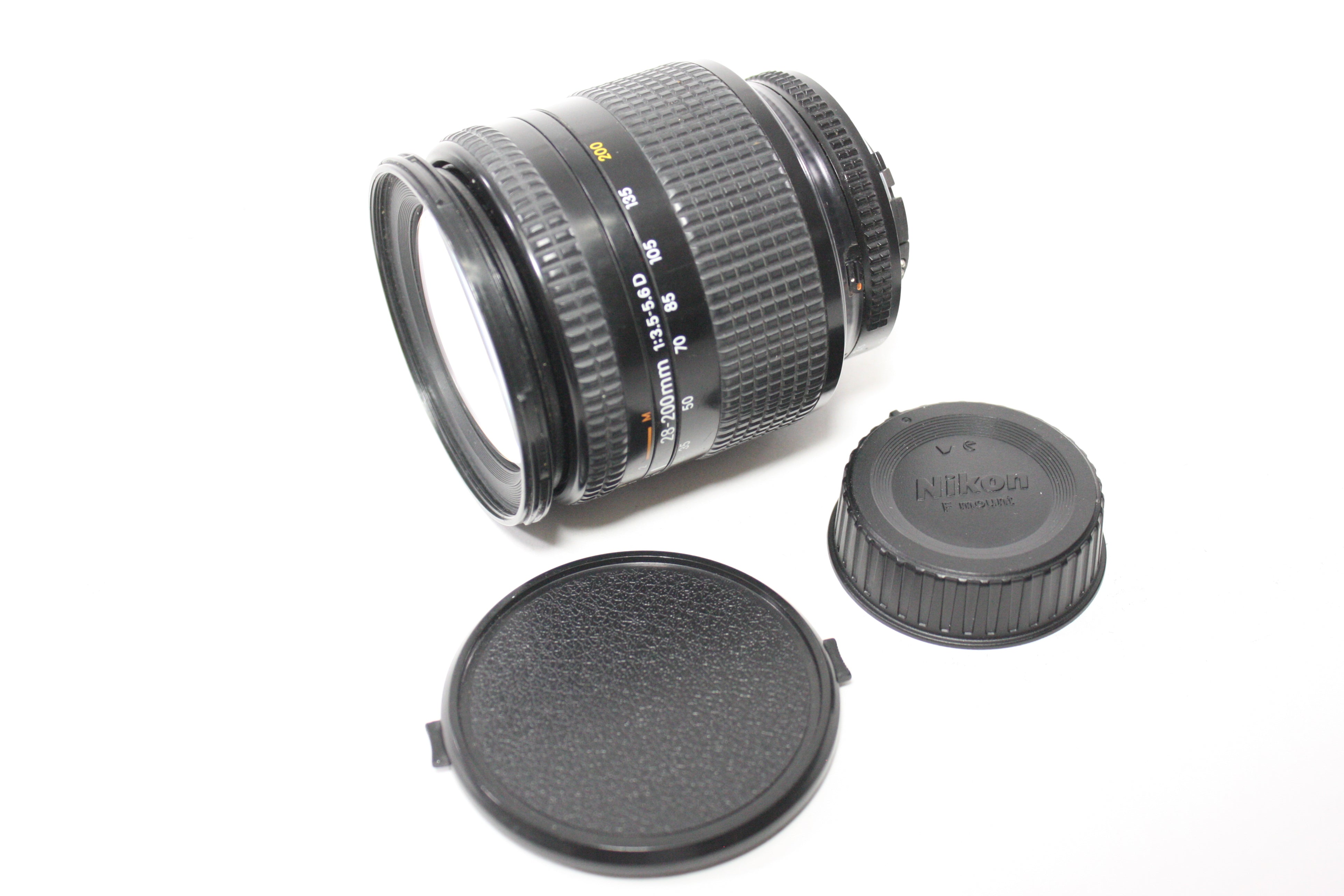 Nikon 28-200mm f/3.5-5.6 D AF Nikkor Lens for F Mount