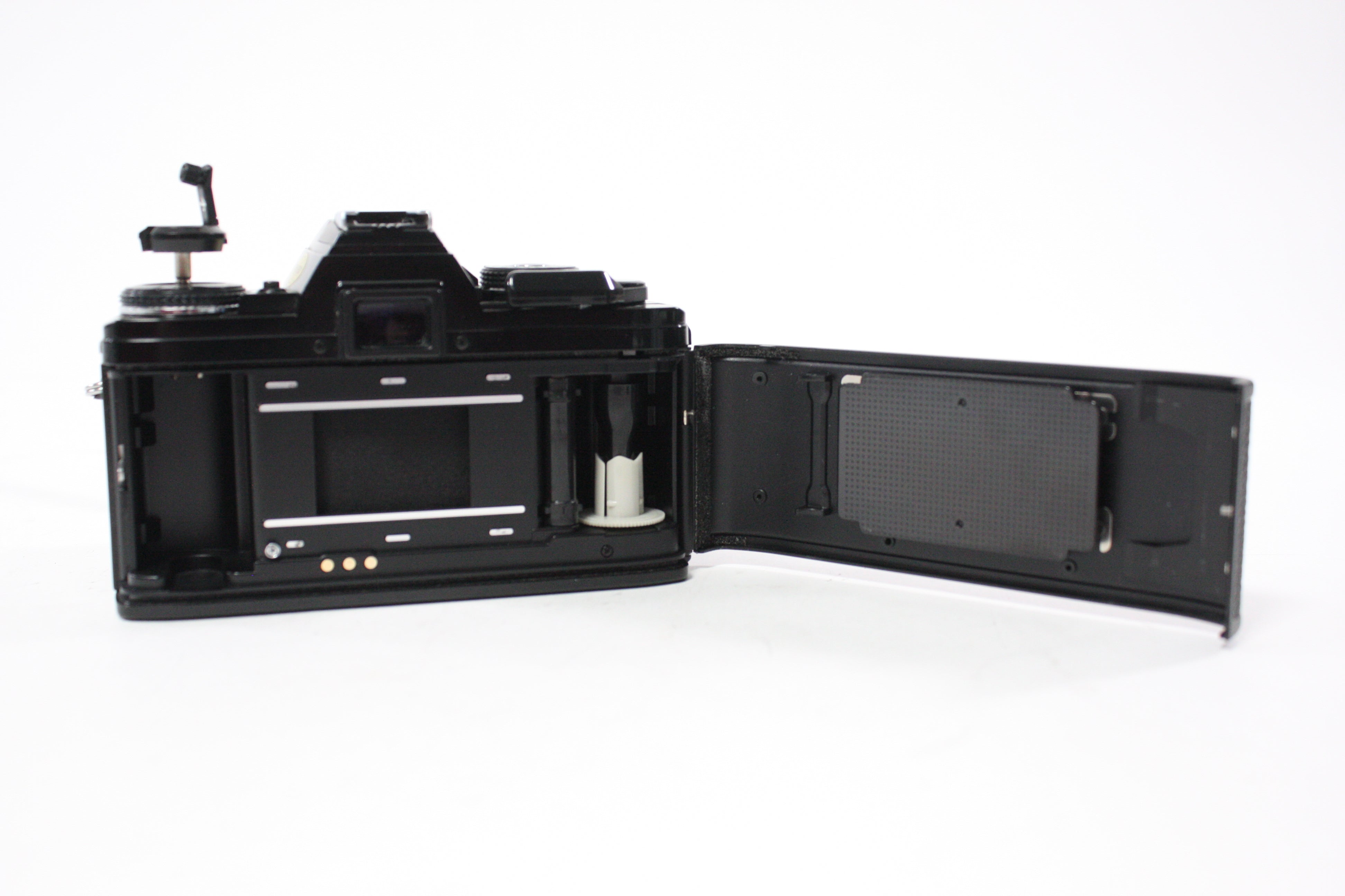 Minota X-700 35mm SLR w/MD 50mm f1.7