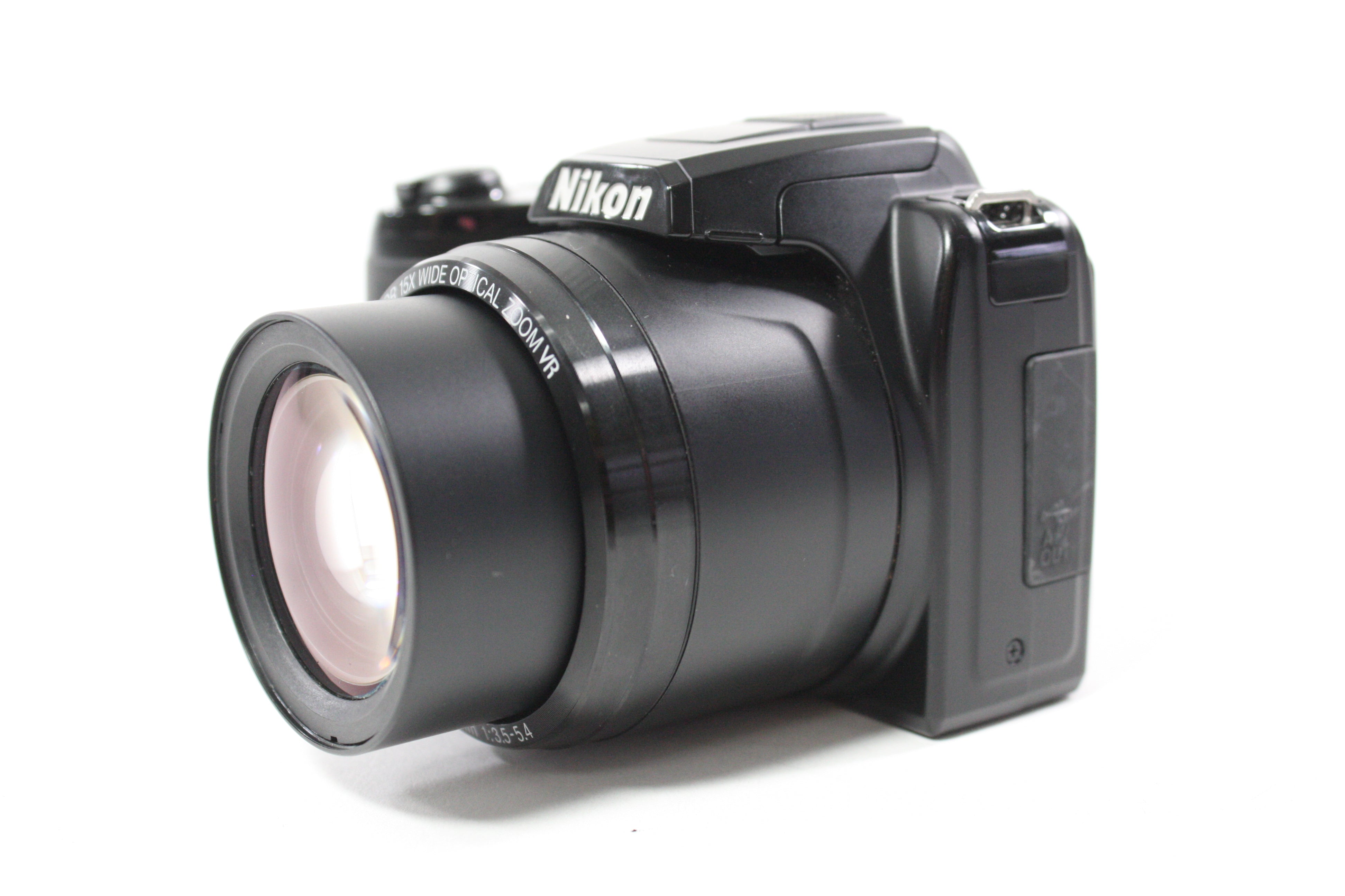 Nikon Coolpix L105 Digital Point and Shoot Camera 15x Zoom 12.1mp