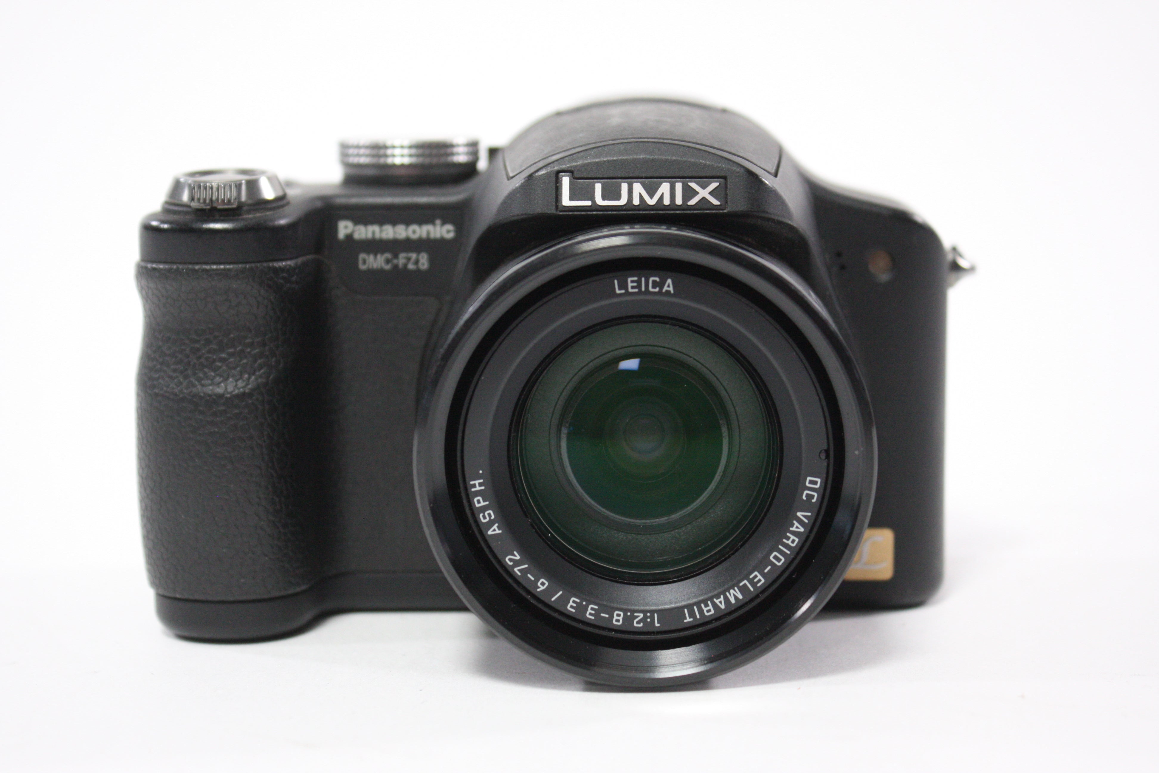 Panasonic Lumix DMC-FZ8 Digital Point and Shoot Camera 12x Zoom 7.2mp