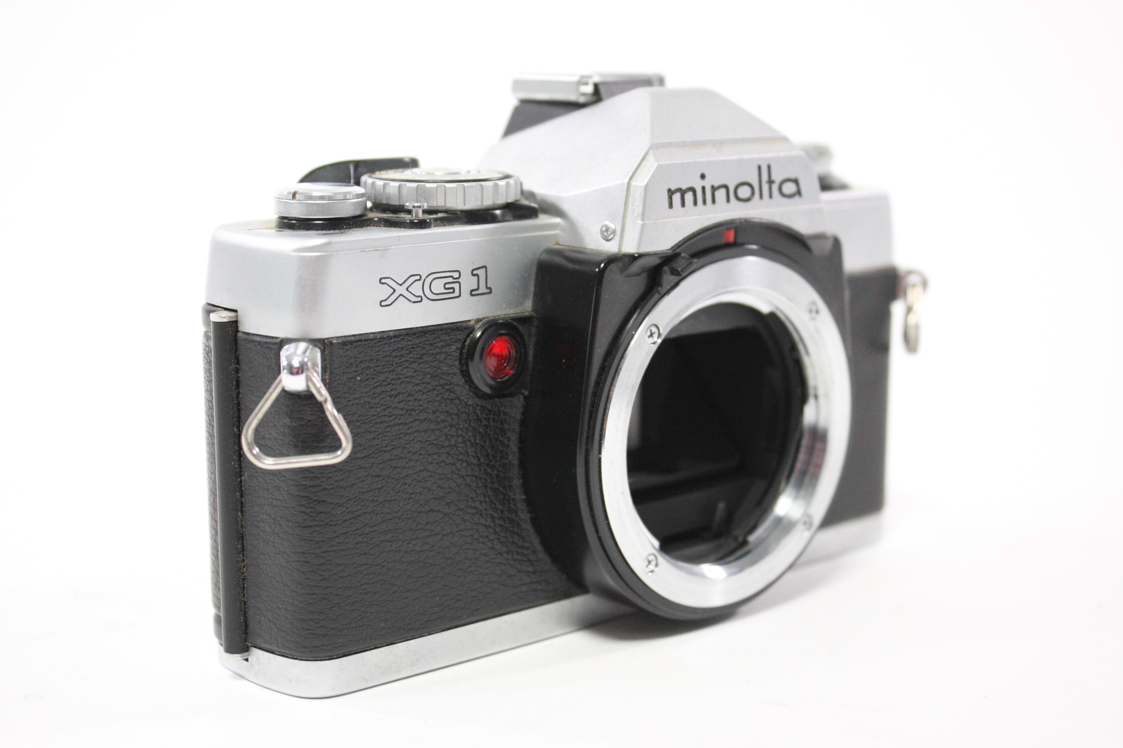 Minolta XG1 35mm SLR Camera with Soligor 28-55mm f/3.3-4.5 C/D Zoom Macro Lens