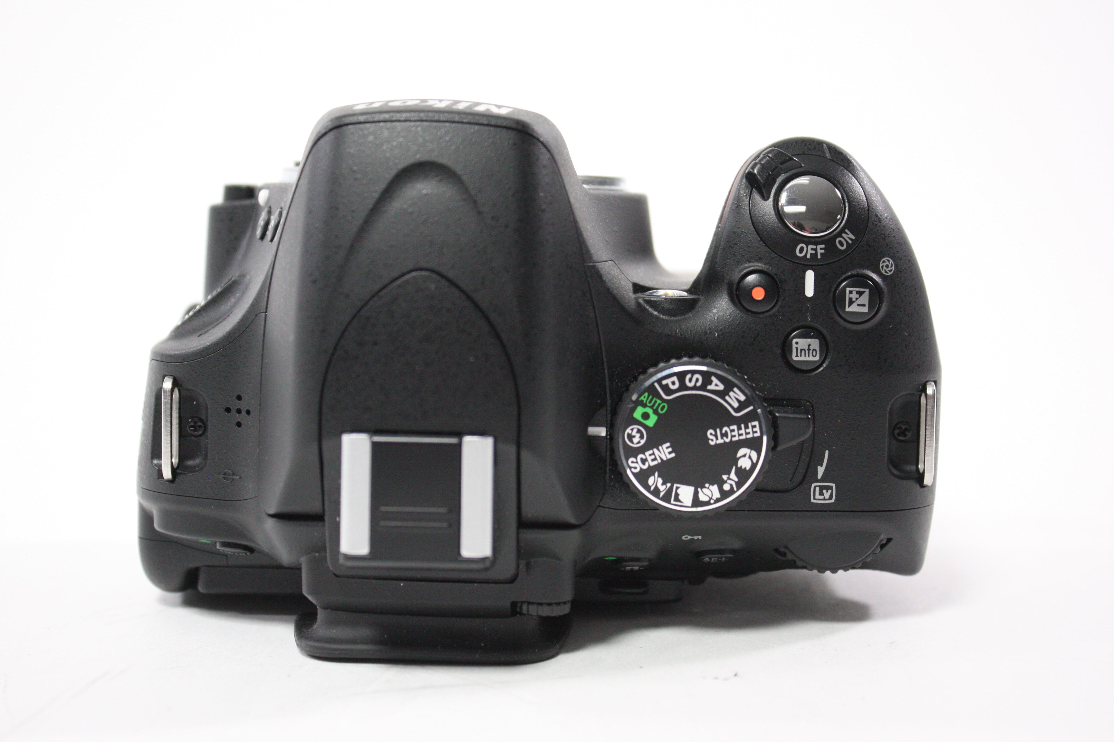 Nikon D5100 DSLR Camera with 18-55mm f/3.5-5.6G VR AF-S Nikkor Lens with Shutter Count 2,380