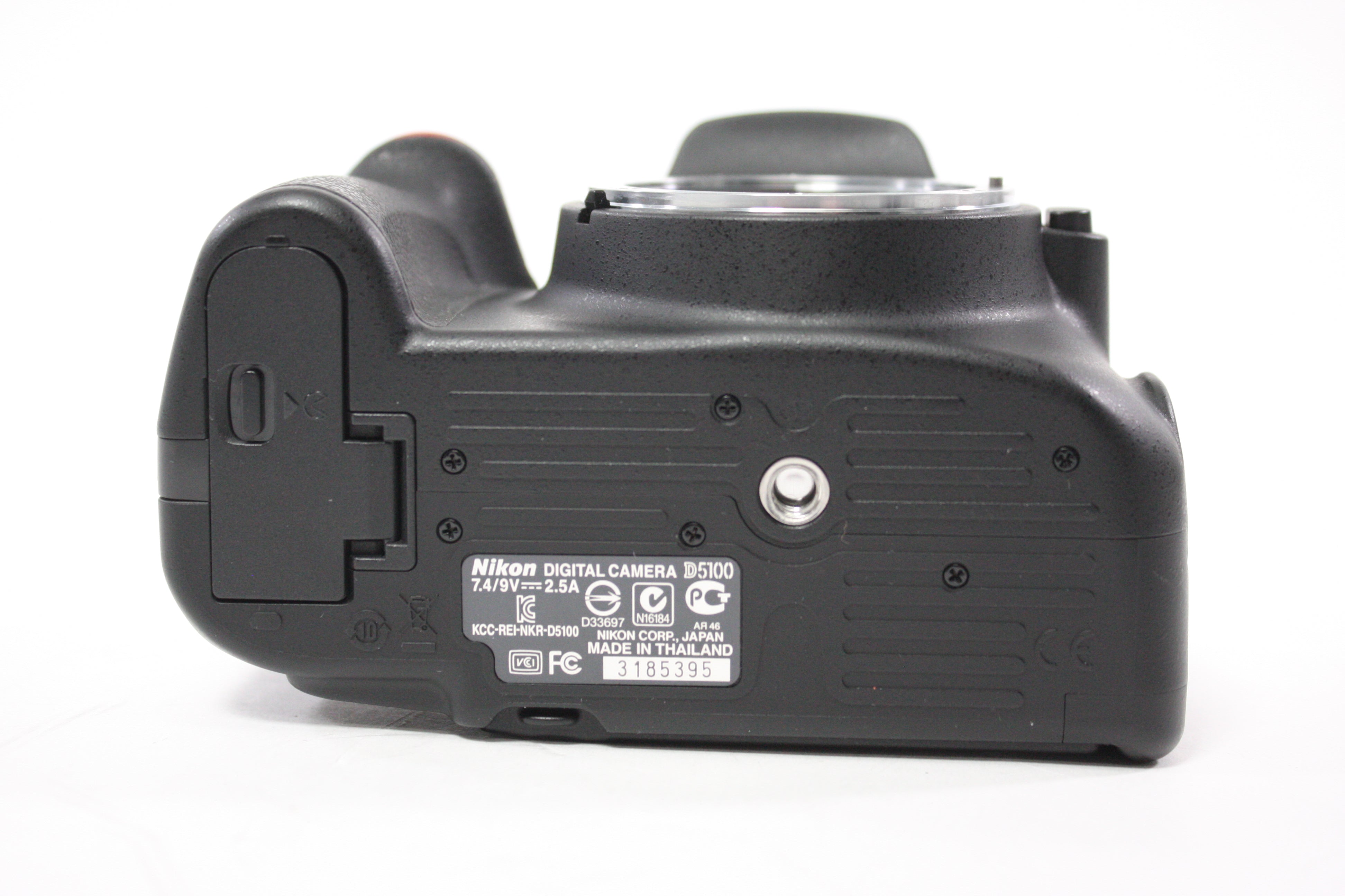 Nikon D5100 DSLR Camera with 18-55mm f/3.5-5.6G VR AF-S Nikkor Lens with Shutter Count 2,380