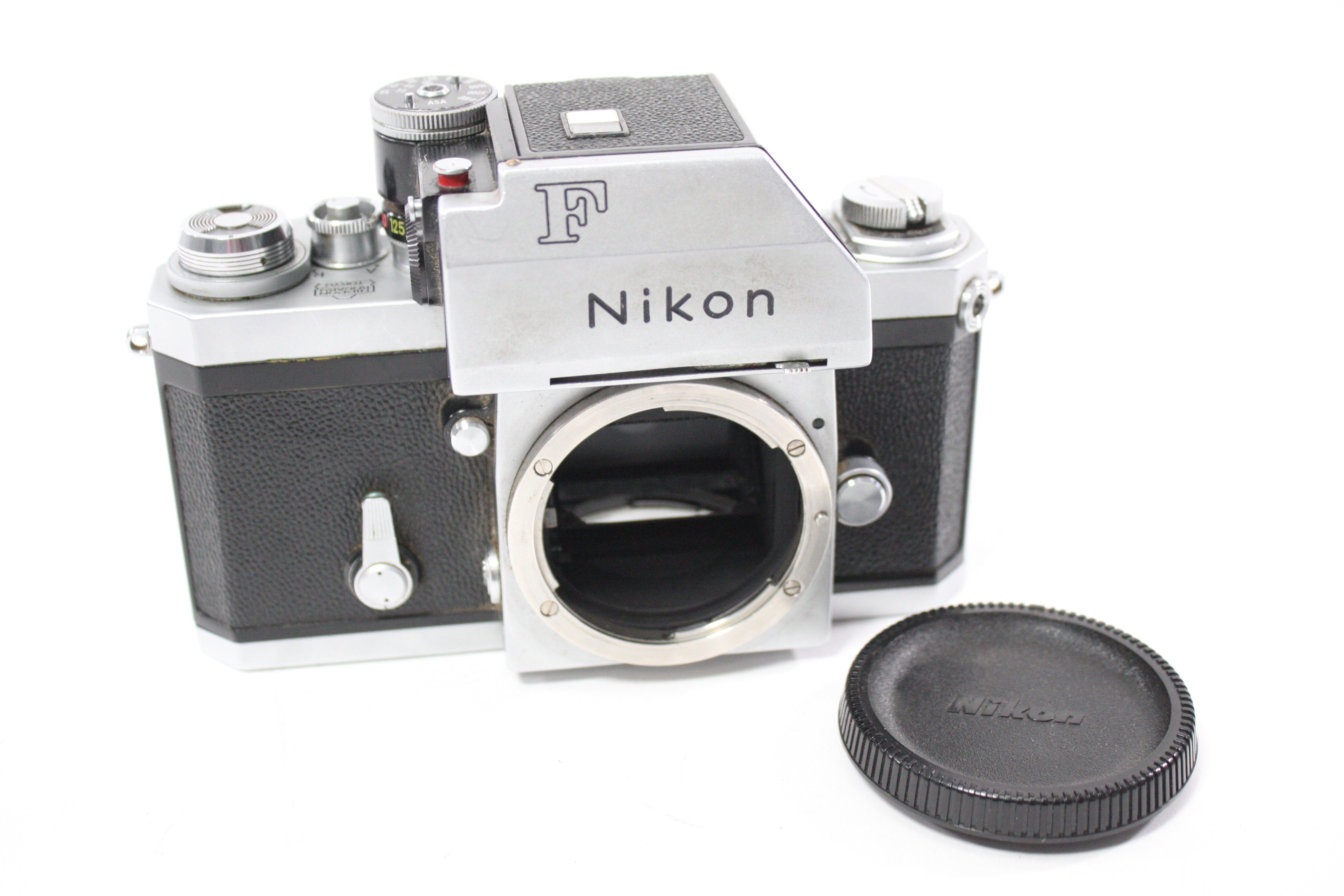 Nikon F 35mm SLR Body with Photomic T Finder