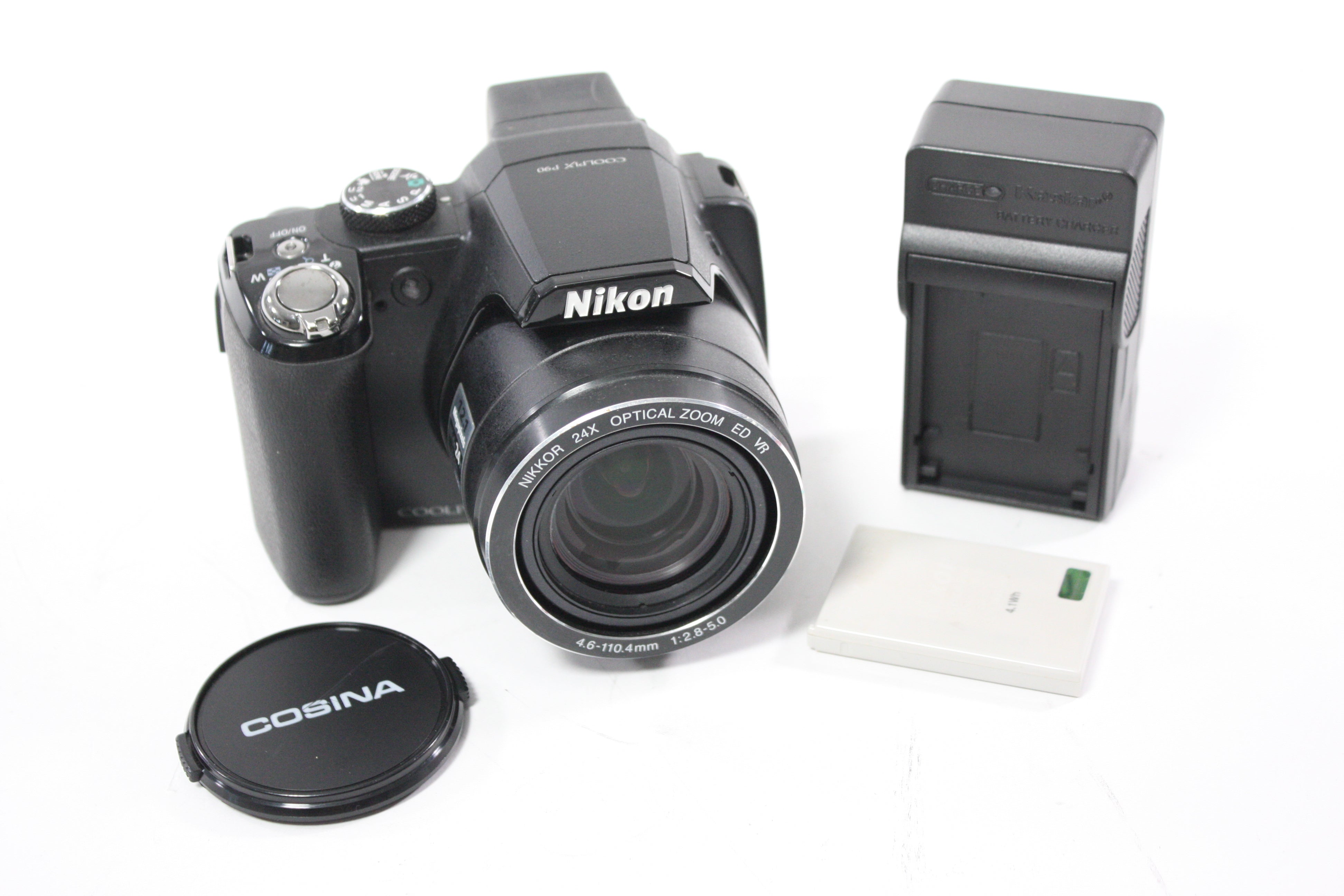 Nikon Coolpix P90 Digital Point and Shoot Camera 24x Zoom 12.1mp