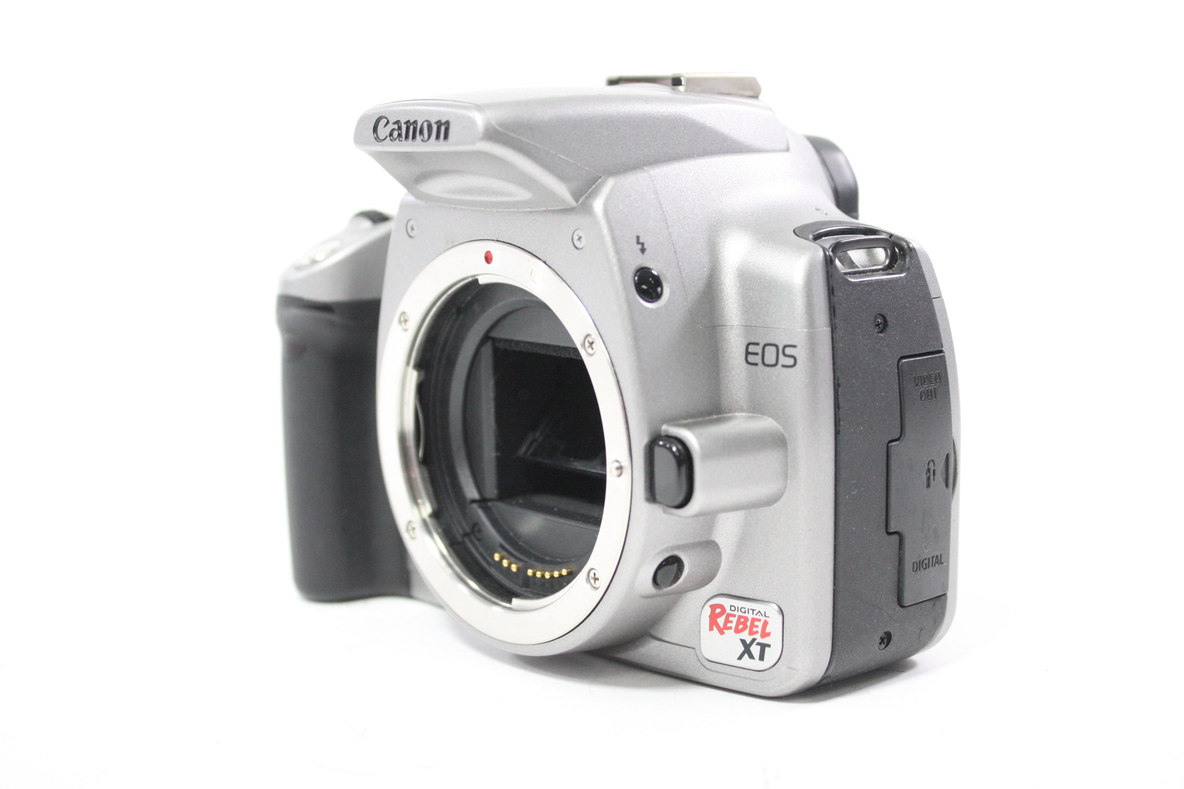 Canon Rebel XT DSLR Camera with Canon 18-55mm f/3.5-5.6 II EF-S Zoom Lens