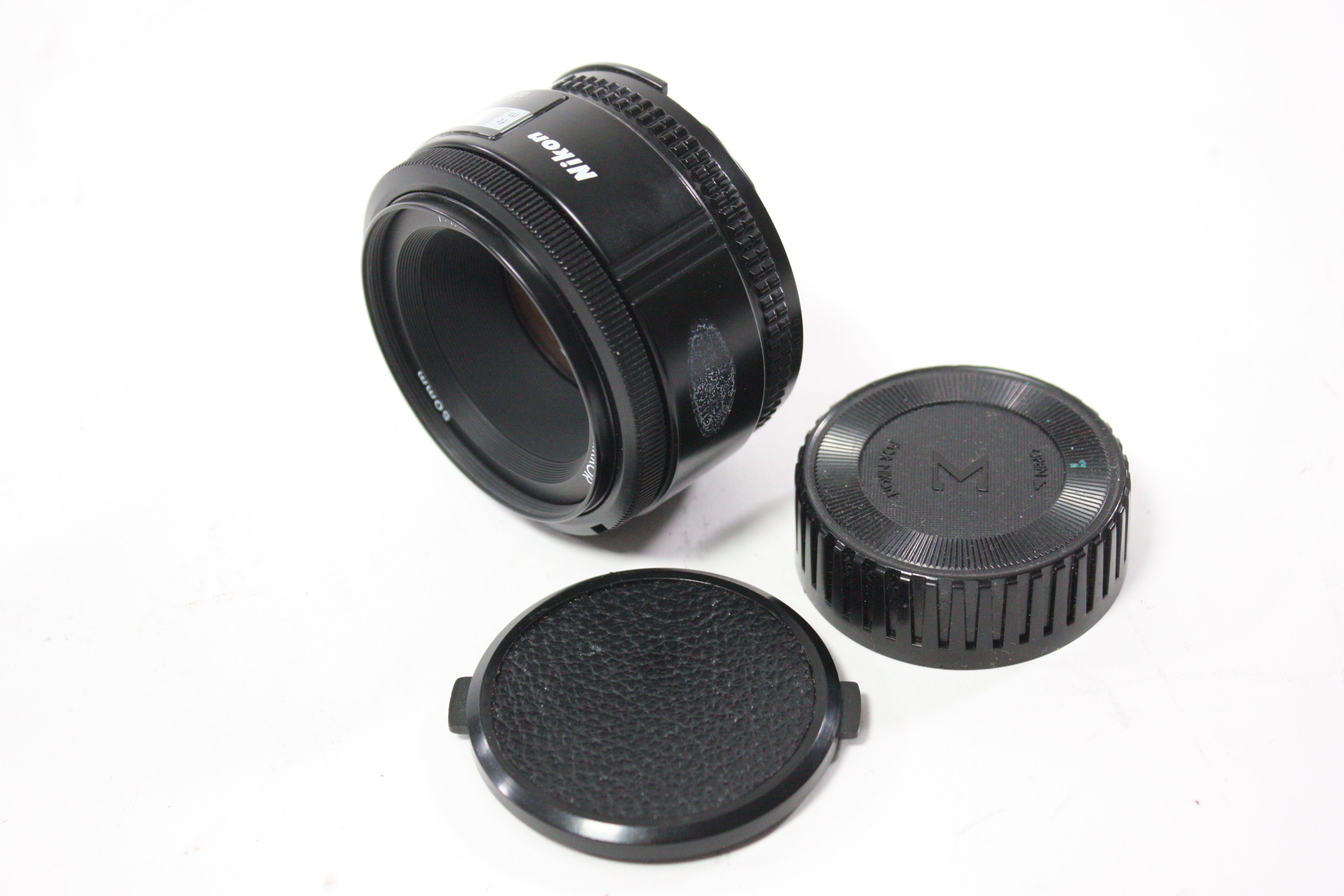 Nikon 50mm f/1.8 AF Nikkor Lens for Nikon F Mount