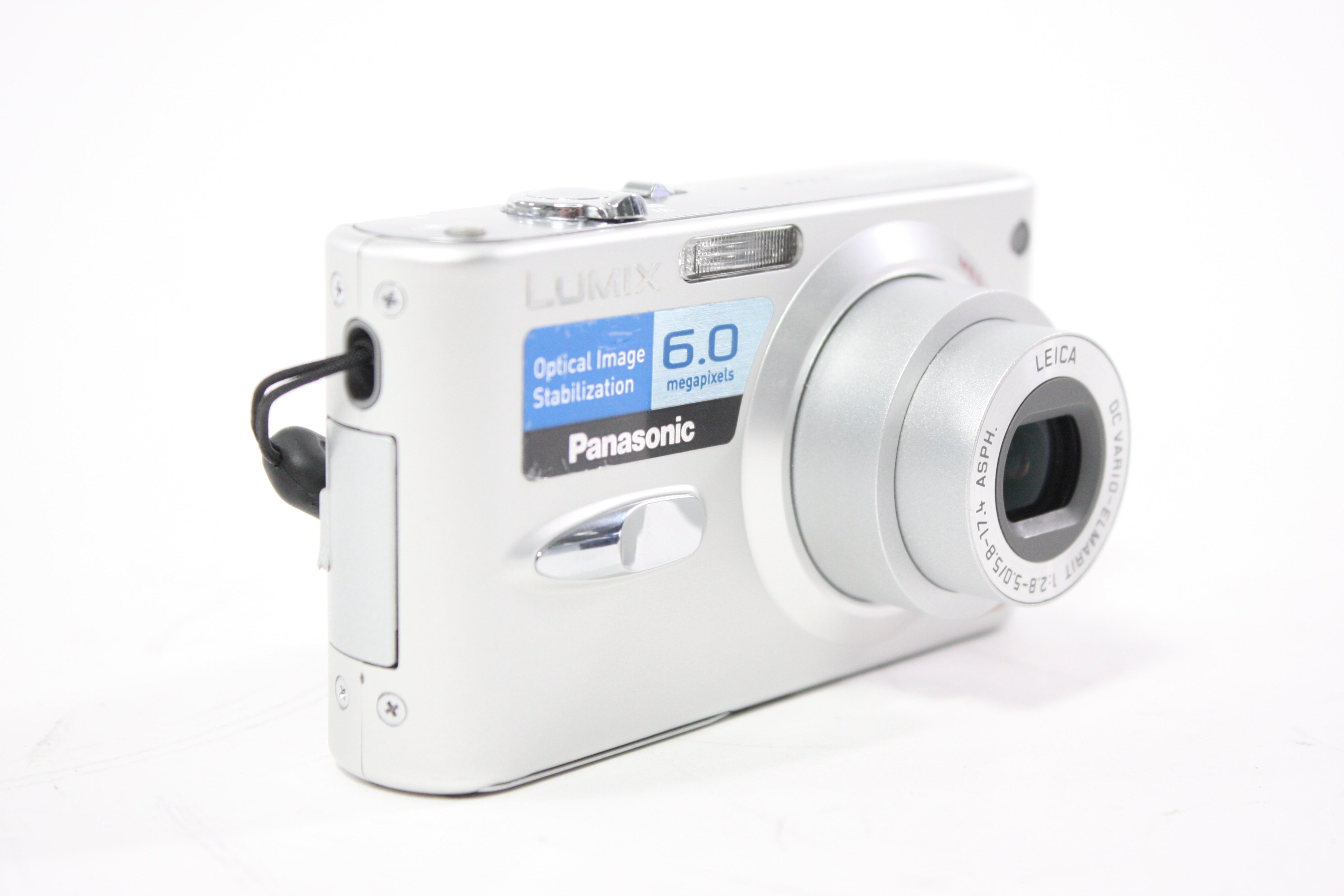 Panasonic Lumix DMC-FX3 Digital Point and Shoot Camera 3x Zoom 6.0mp (Silver)
