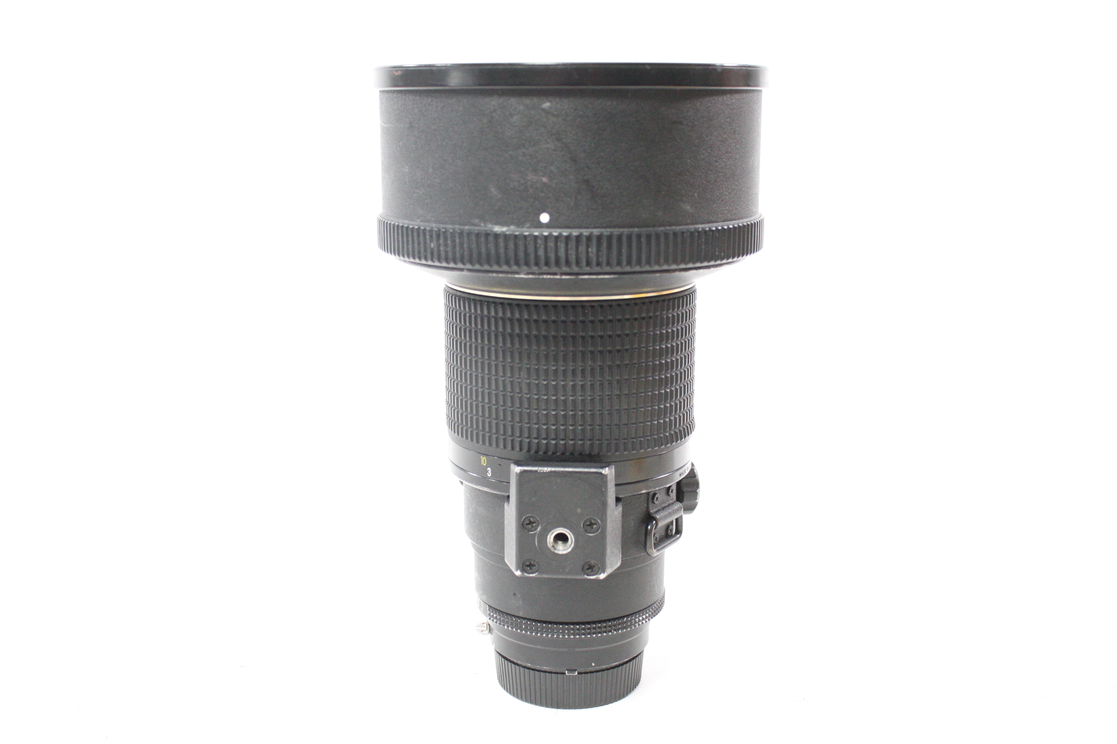 Nikon 200mm f/2 Nikkor * ED AI-S Lens for F Mount
