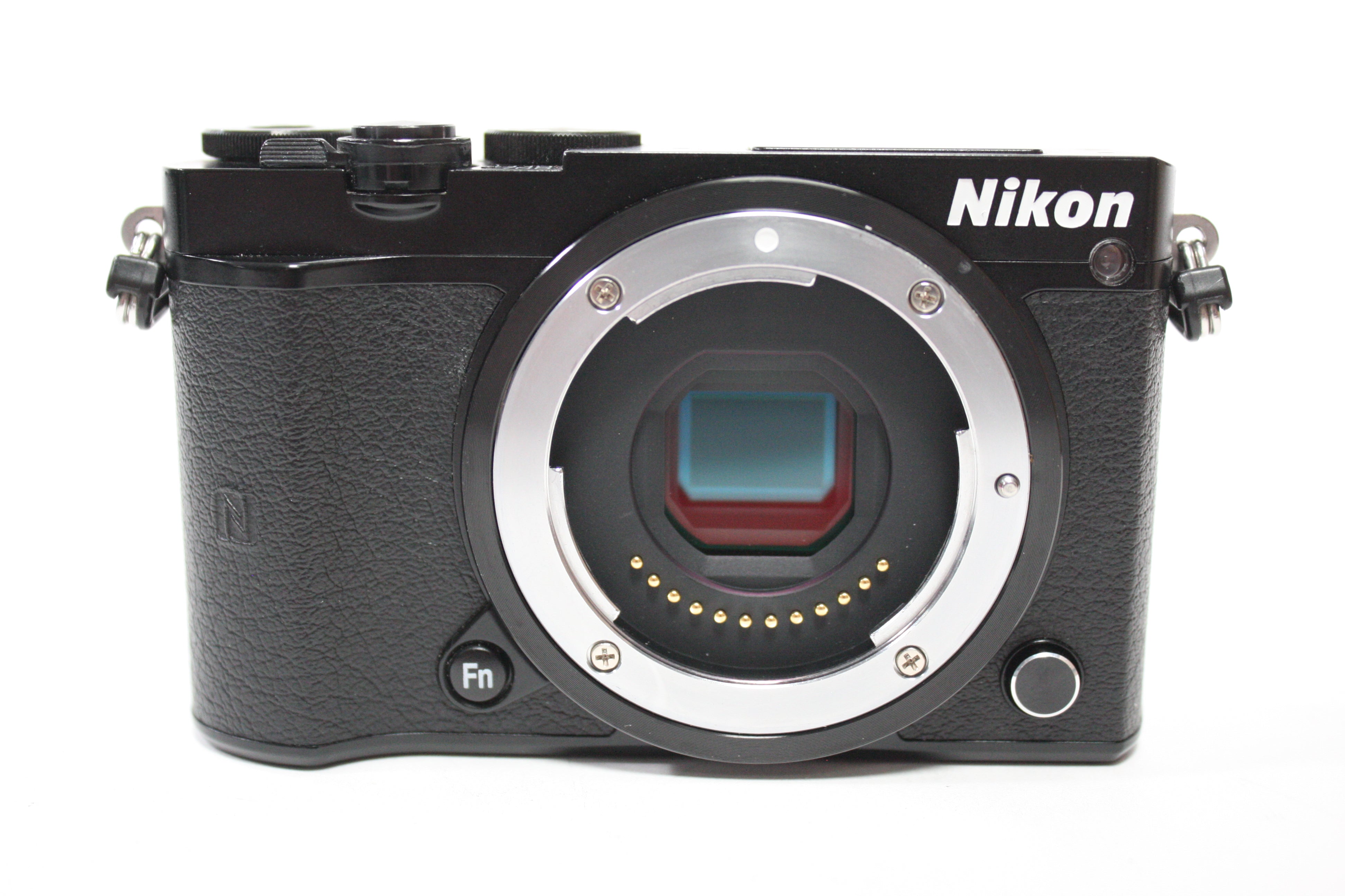 Nikon 1 J5 Digital Mirrorless Camera with 10-30mm f/3.5-5.6 VR Lens with Shutter Count 29,213