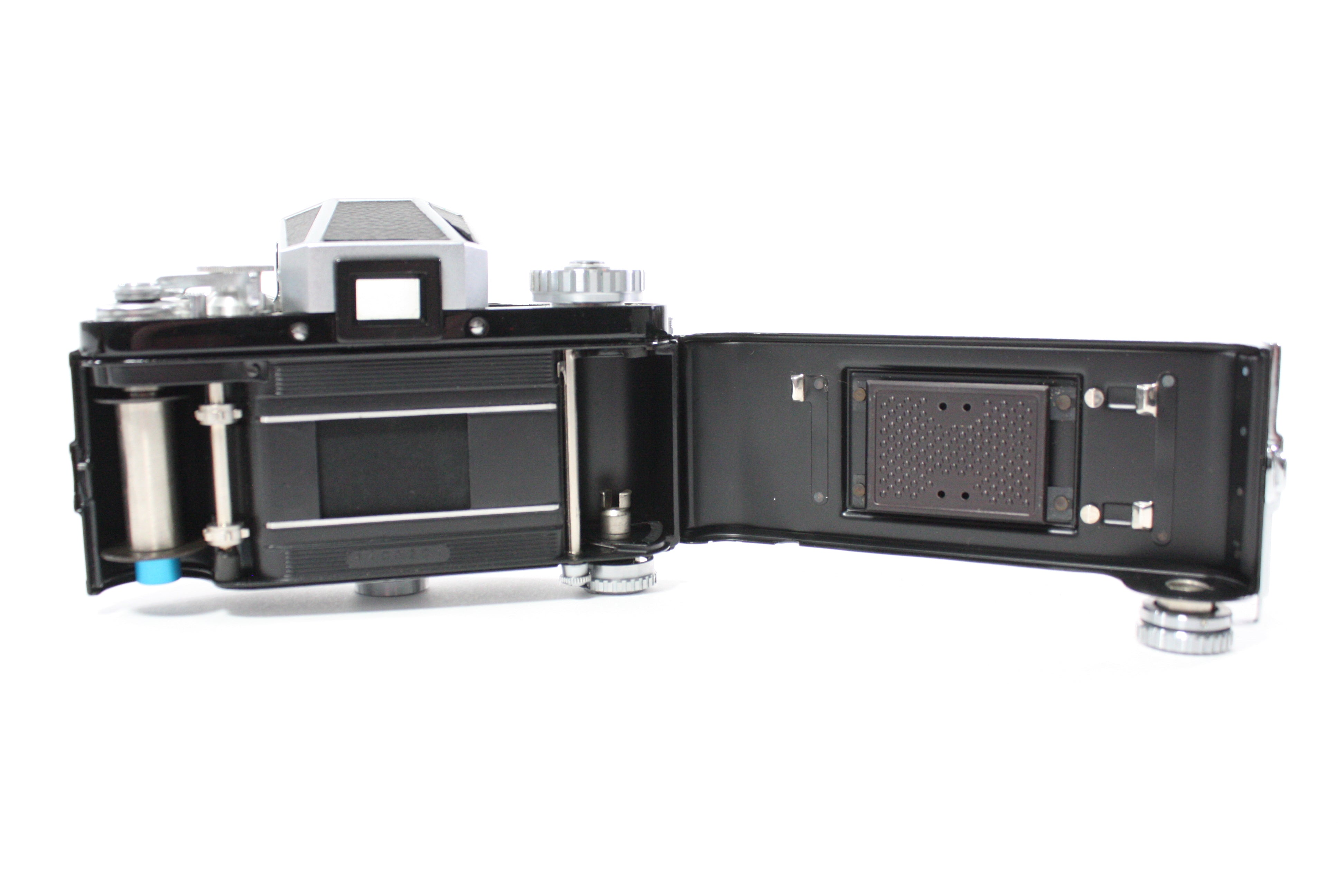 Exakta Varex II b 35mm SLR Camera with 50mm f/2 Pancolar Lens