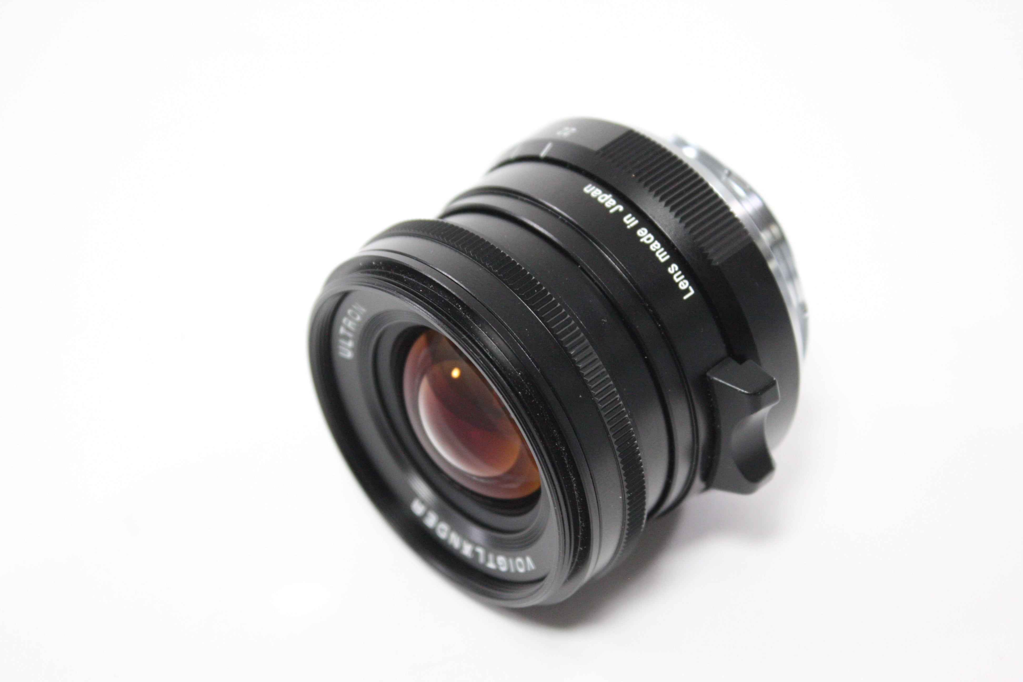 Voigtlander 28mm f/2 Ultron Lens for Leica M Mount