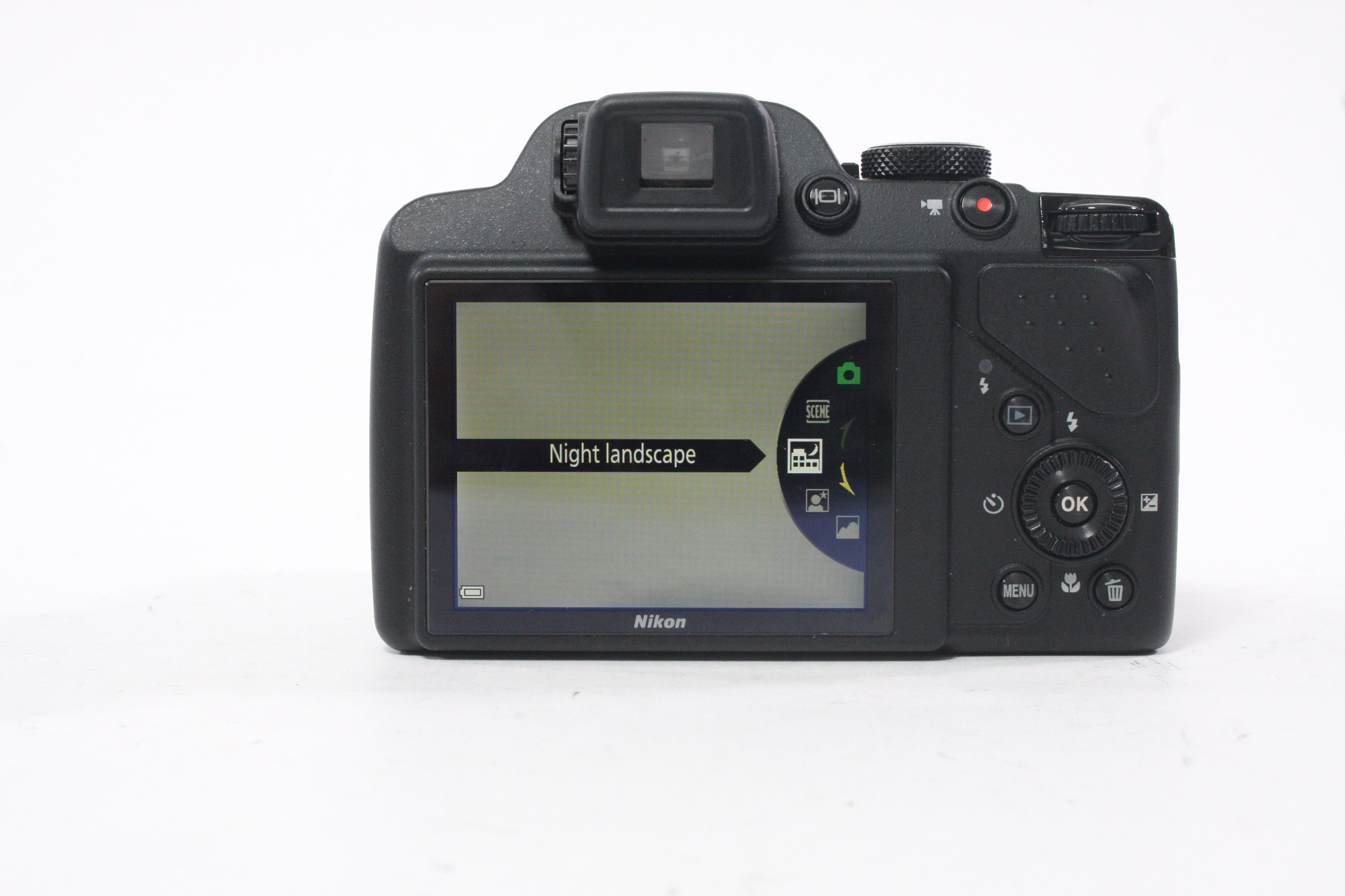 Nikon Coolpix P530 Digital Camera 42x Zoom 16.1mp AS-IS