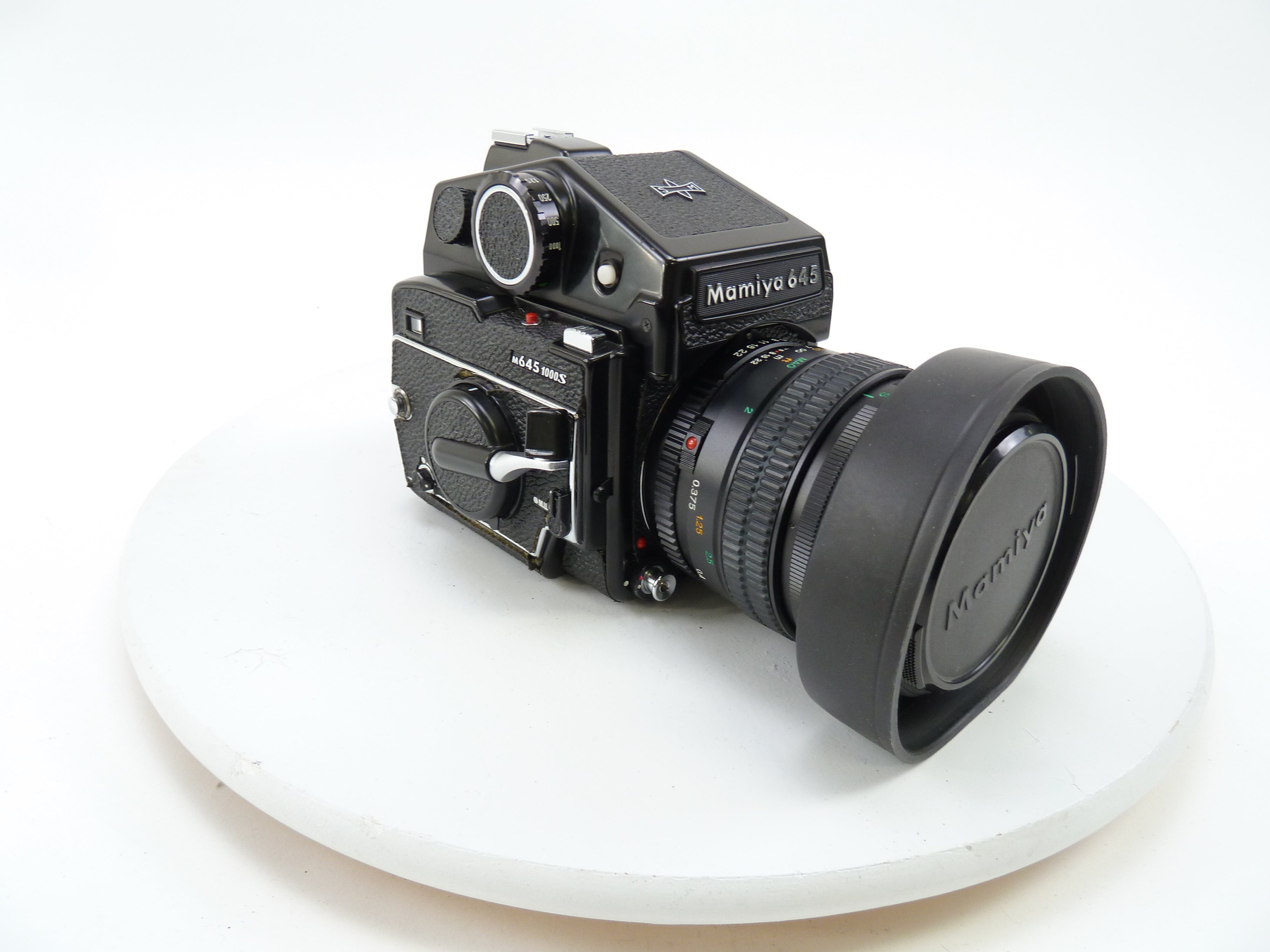 Mamiya M645 1000S Outfit with PD Meter Prism and 80MM F4 N Macro Lens
