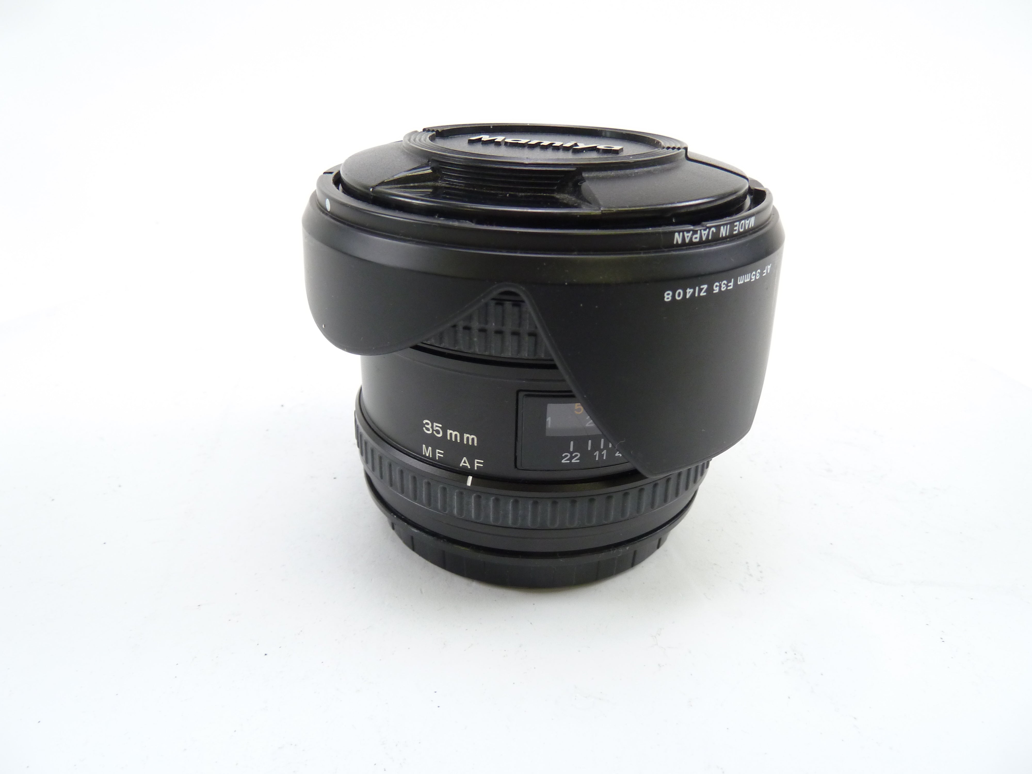 Mamiya 645 AF 35MM F3.5 Wide Angle Lens (light haze)