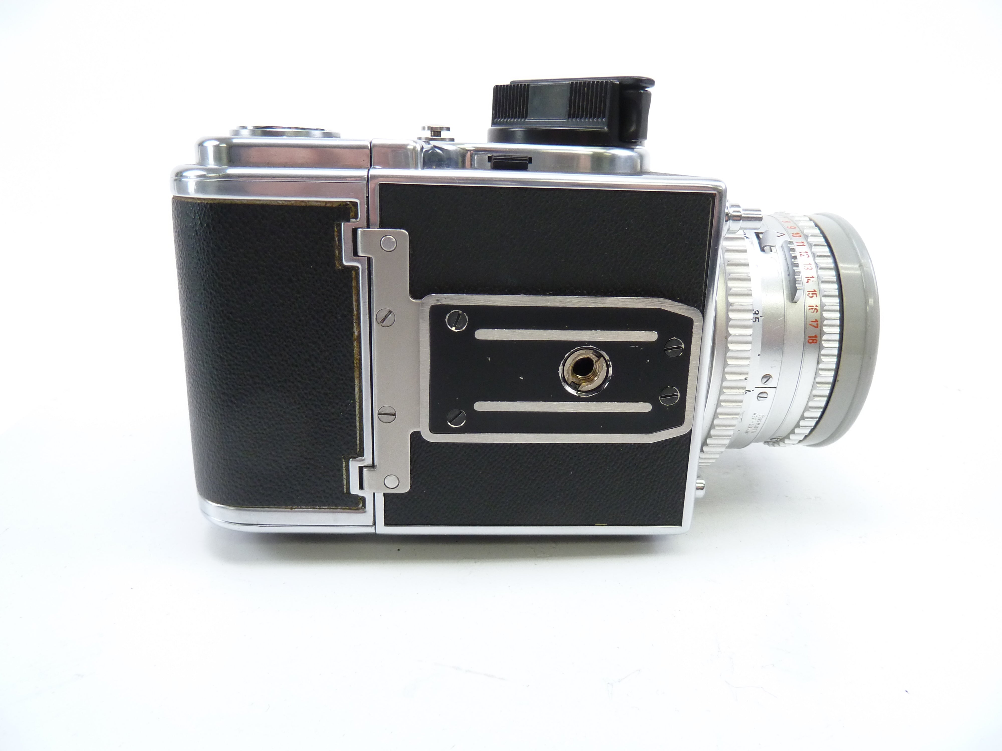 Hasselblad 500C/M Camera Outfit with 80MM F2.8 Lens, 120 Film Back,, and WLF