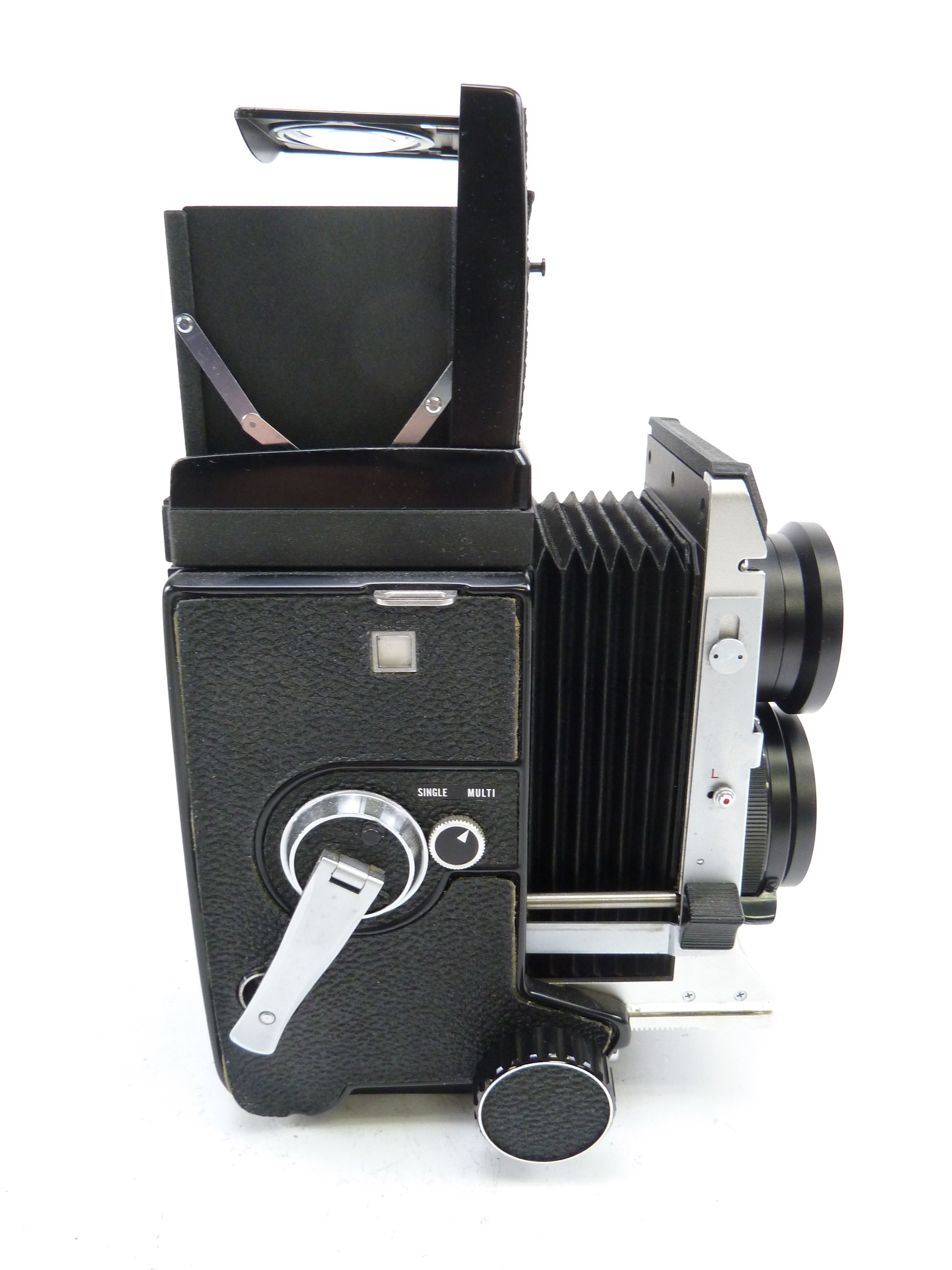 Mamiya C330 Camera Outfit with 80MM F2.8 Blue Dot Lens and WLF
