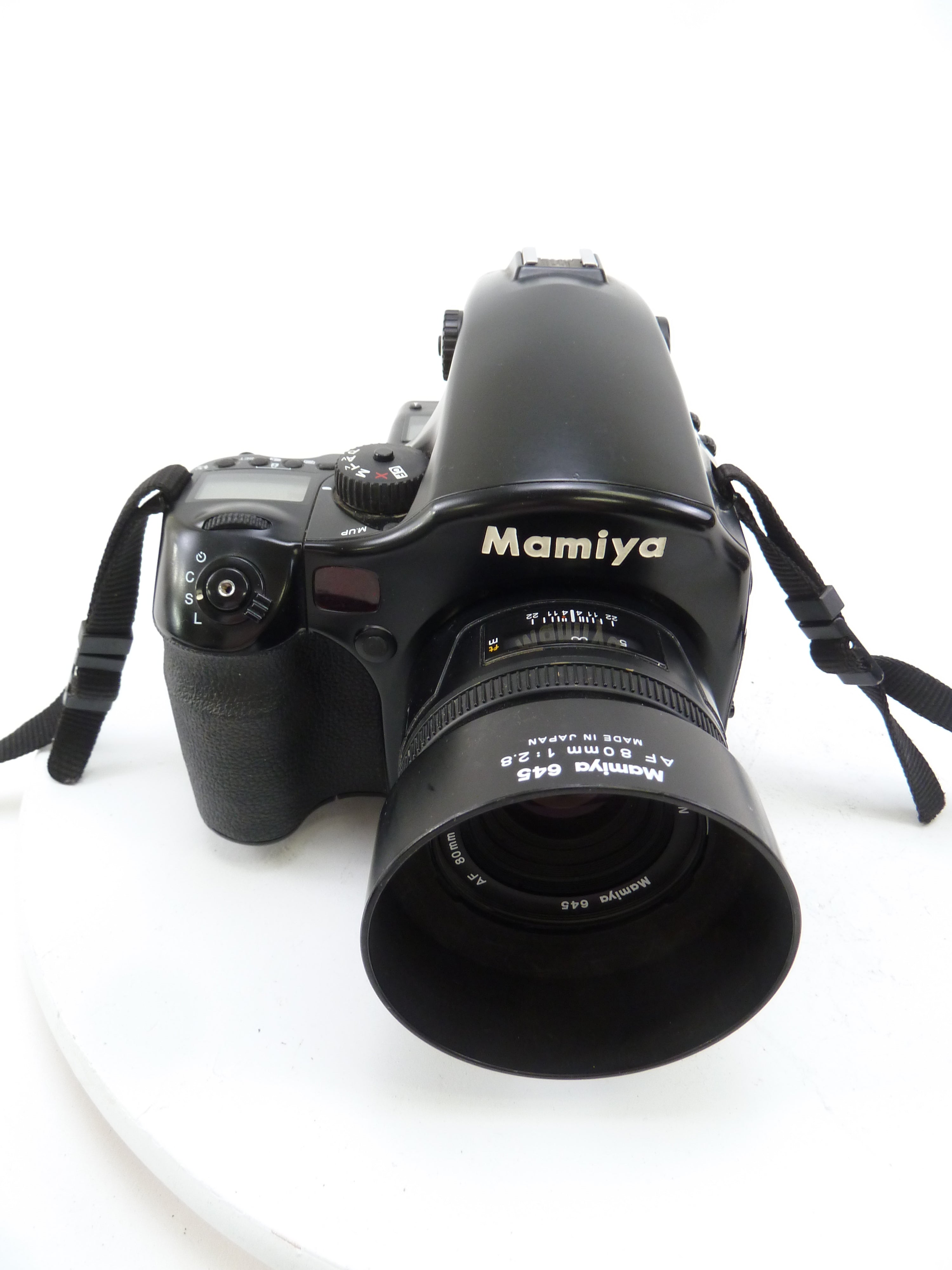 Mamiya 645 AFD II Complete Outfit with 80MM F2.8 and 120/220 Film Magazine