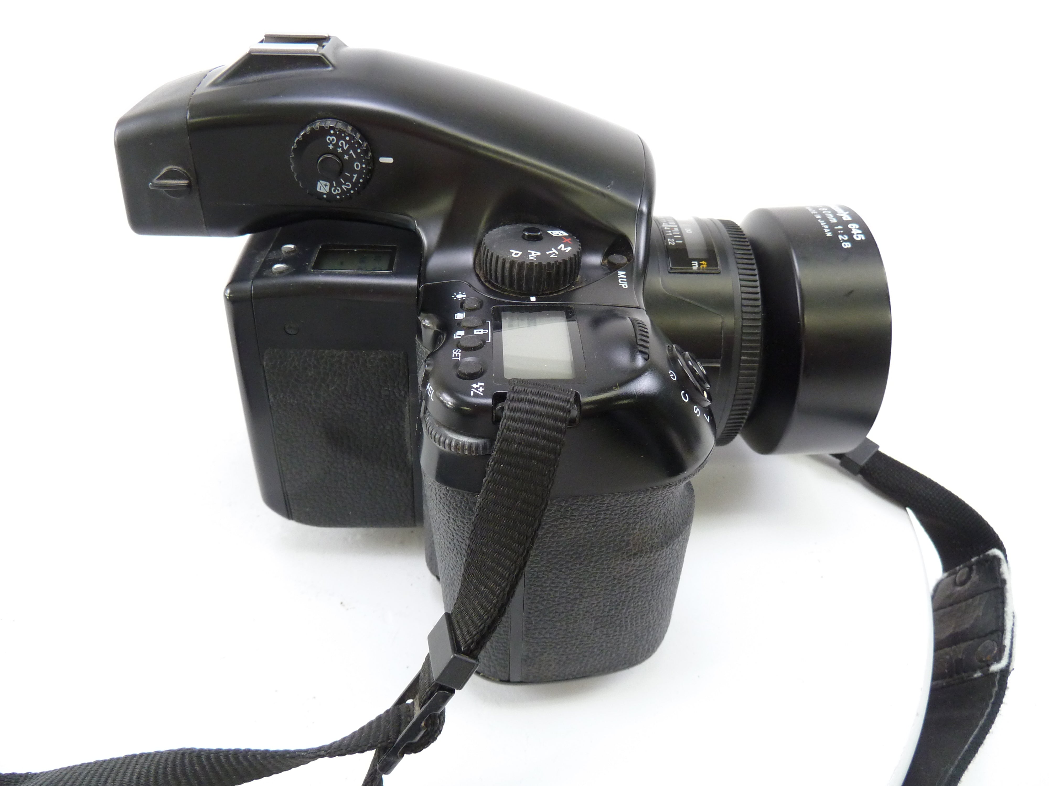 Mamiya 645 AFD II Complete Outfit with 80MM F2.8 and 120/220 Film Magazine