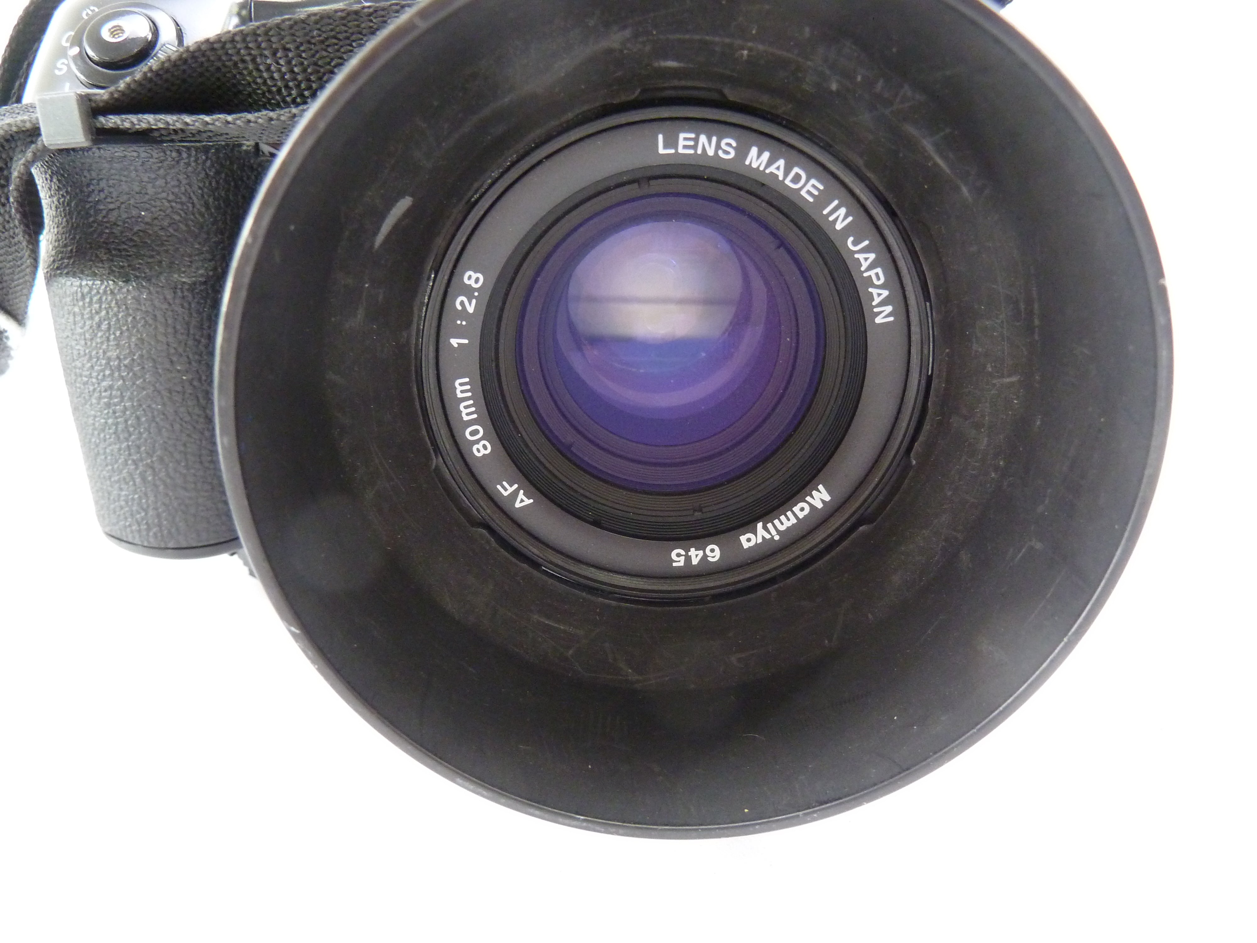 Mamiya 645 AFD II Complete Outfit with 80MM F2.8 and 120/220 Film Magazine