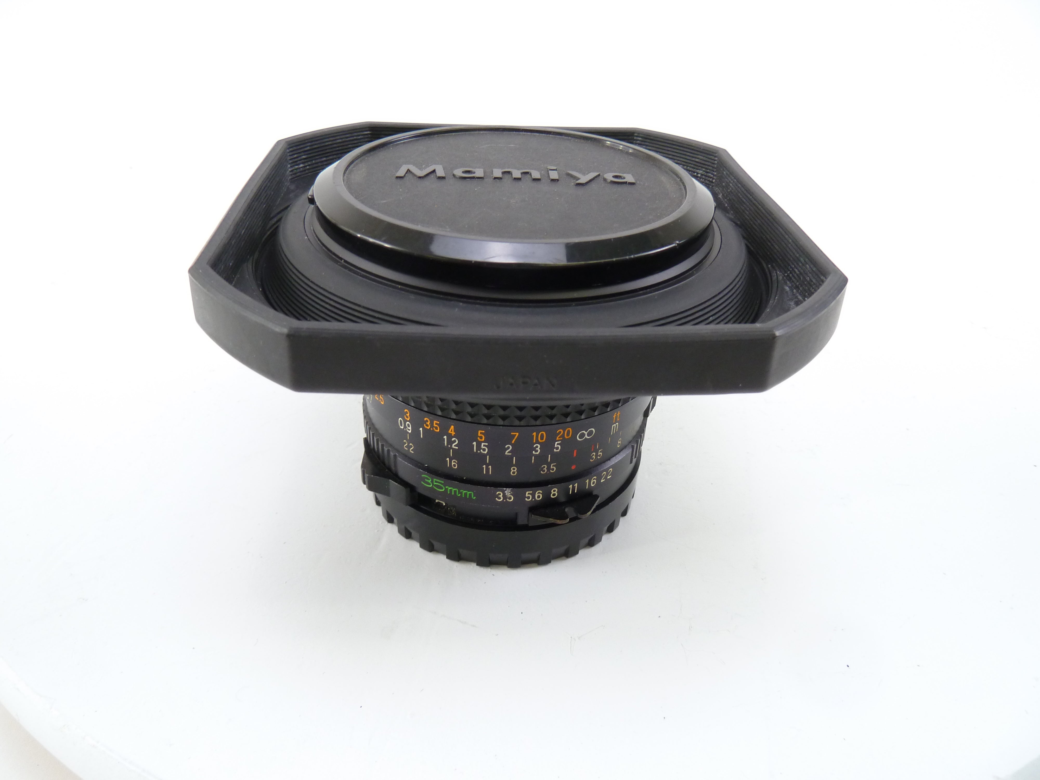 Mamiya 645 Pro 35MM F3.5 C Ultra Wide Angle Lens