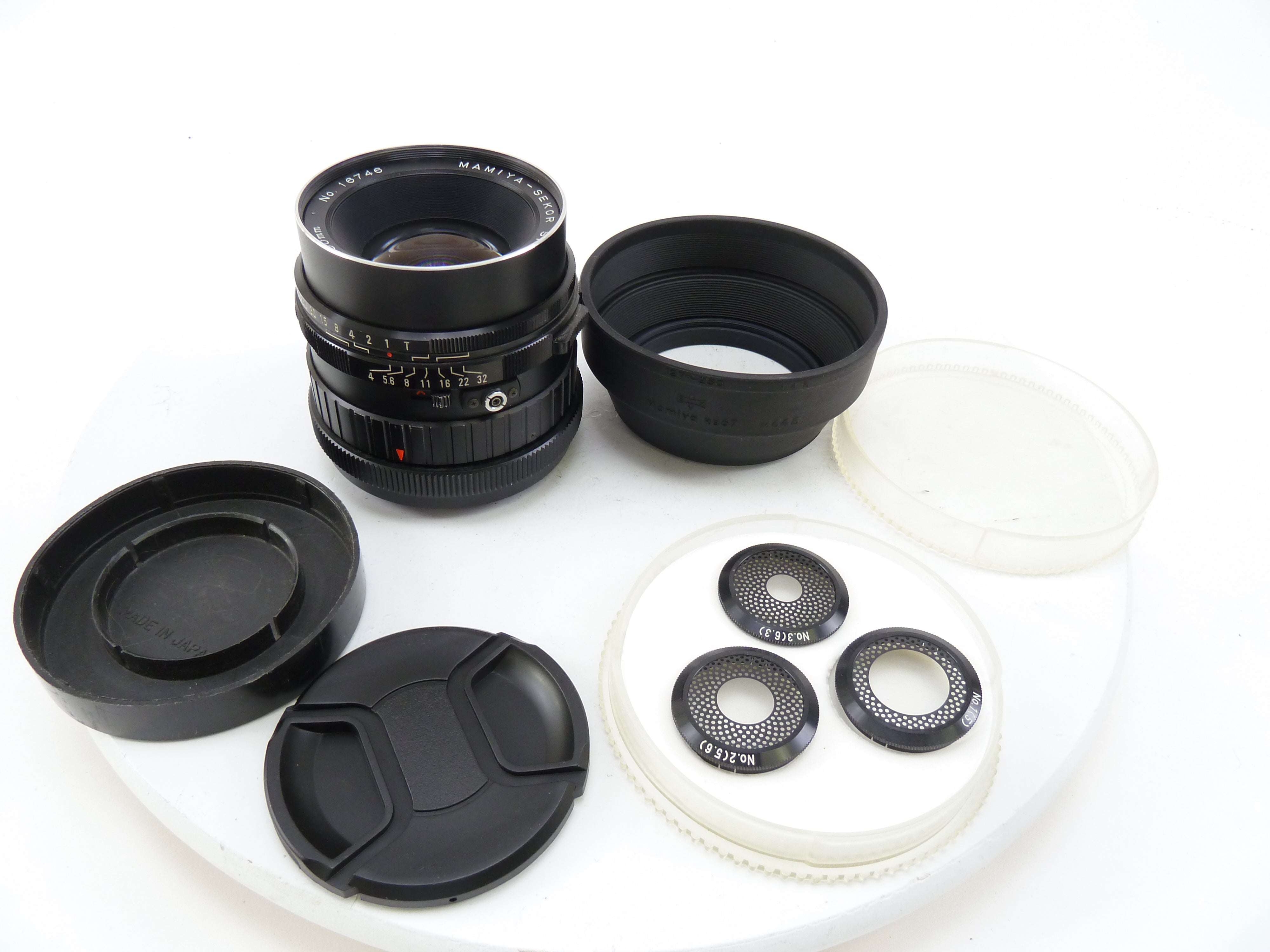 Mamiya RB 150MM F4 Soft Focus Lens with complete set of Disks