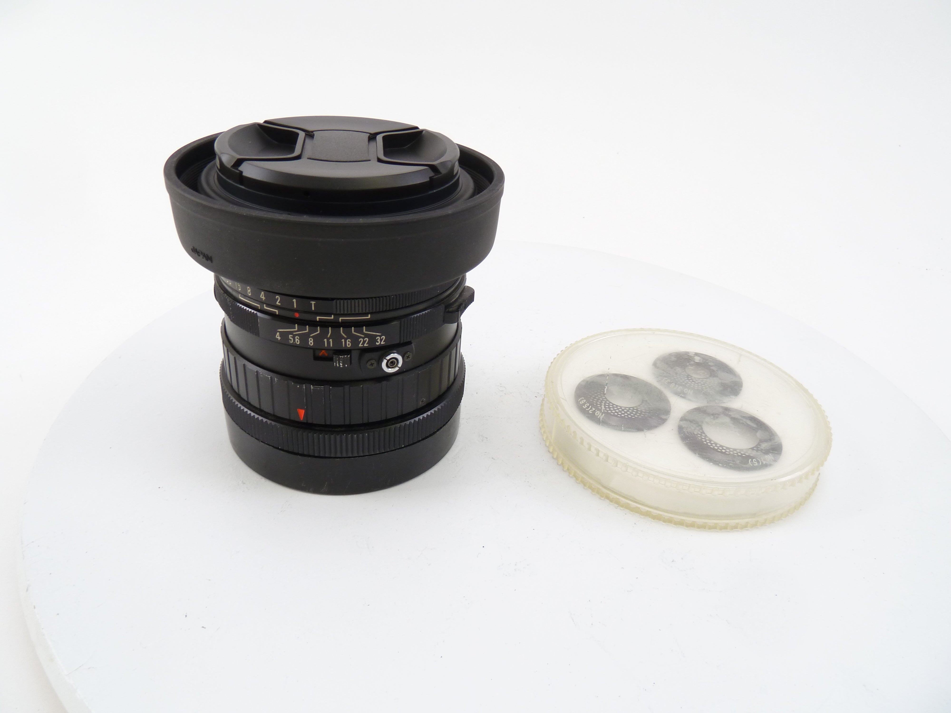 Mamiya RB 150MM F4 Soft Focus Lens with complete set of Disks