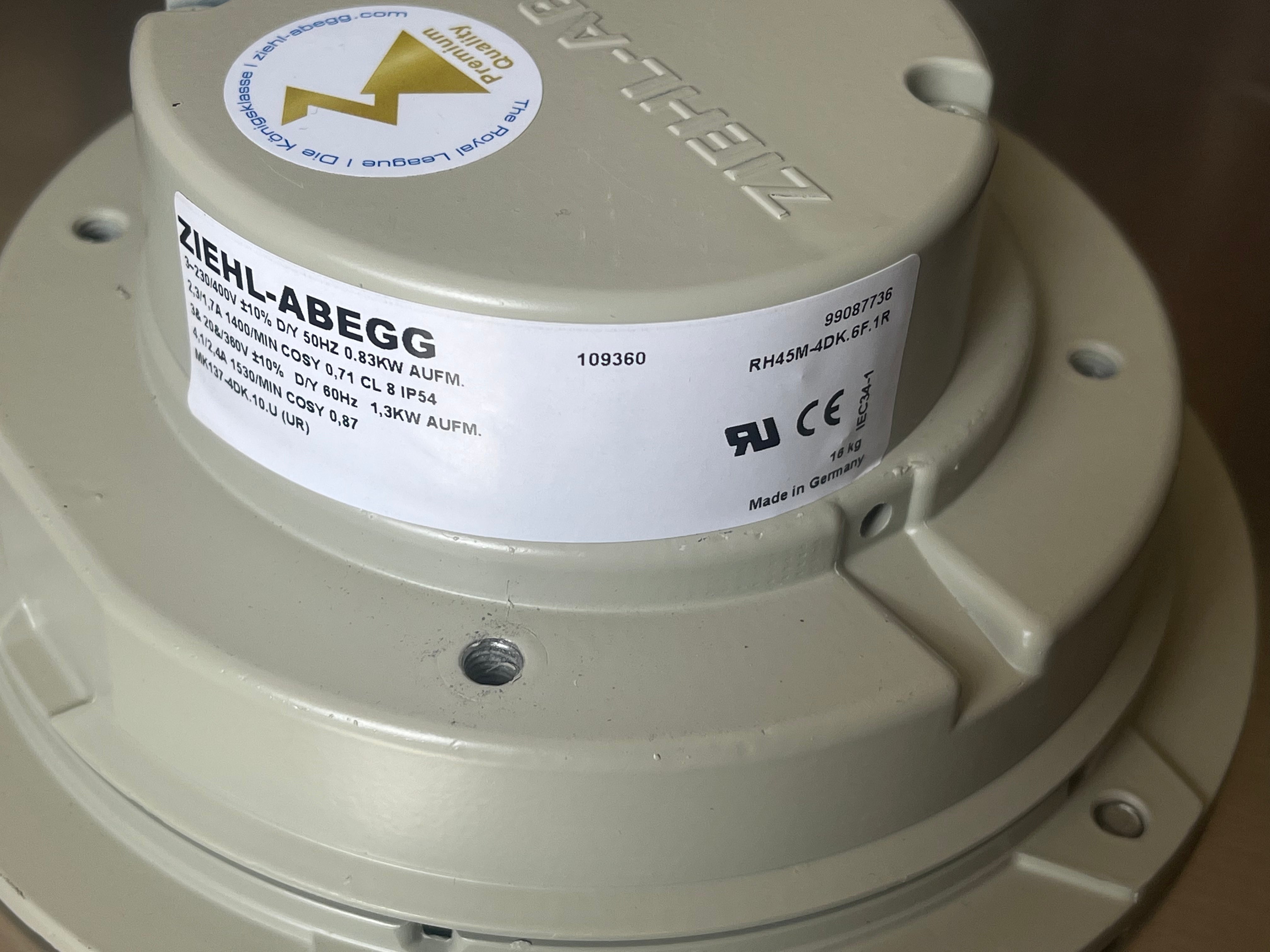 Brand new RH45M-4DK.6F.1R  ZIEHL-ABEGG centrifugal fan 1.4KW 2.2A