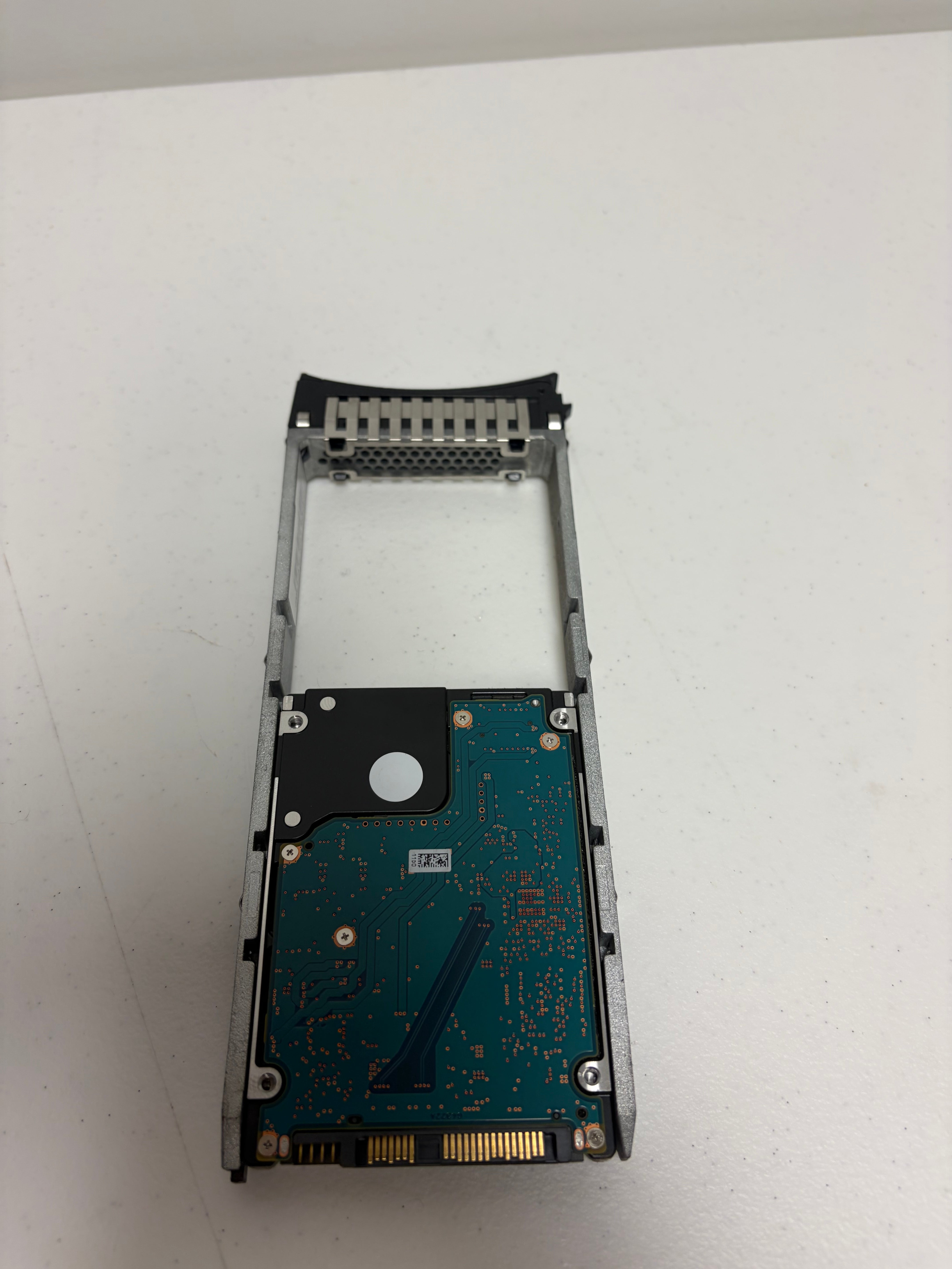 IBM 02YC027 - 2.4TB 10K SAS HDD Connector View | Alo Tech Solutions