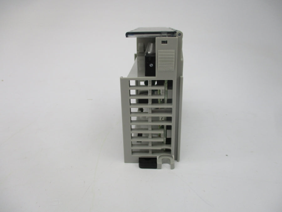 ALLEN BRADLEY 1769-IQ16 SER. A F/W 3 REV. 1 DATE: 2013 NSMP