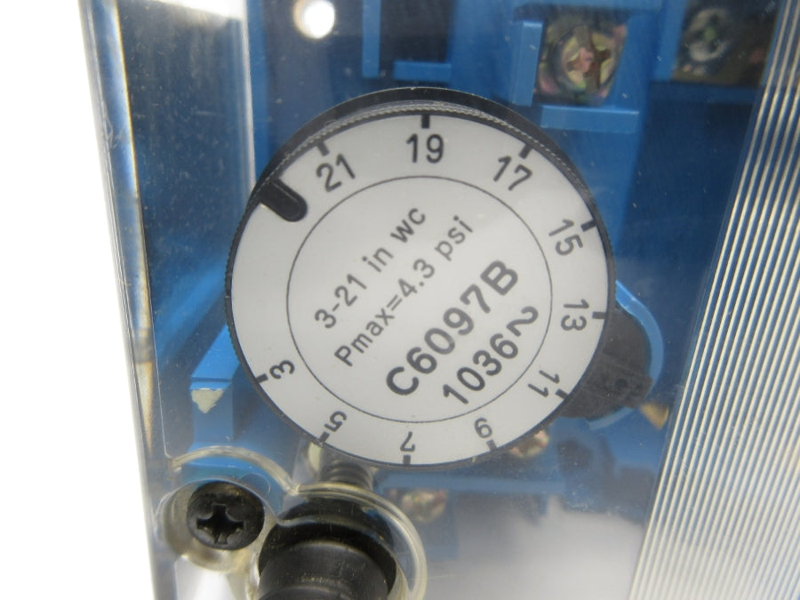 HONEYWELL C6097B1036 3-21INWC NSNP