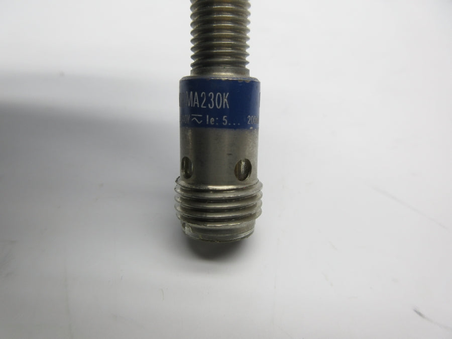 TELEMECANIQUE XS1M08MA230K 24-240V NSNP