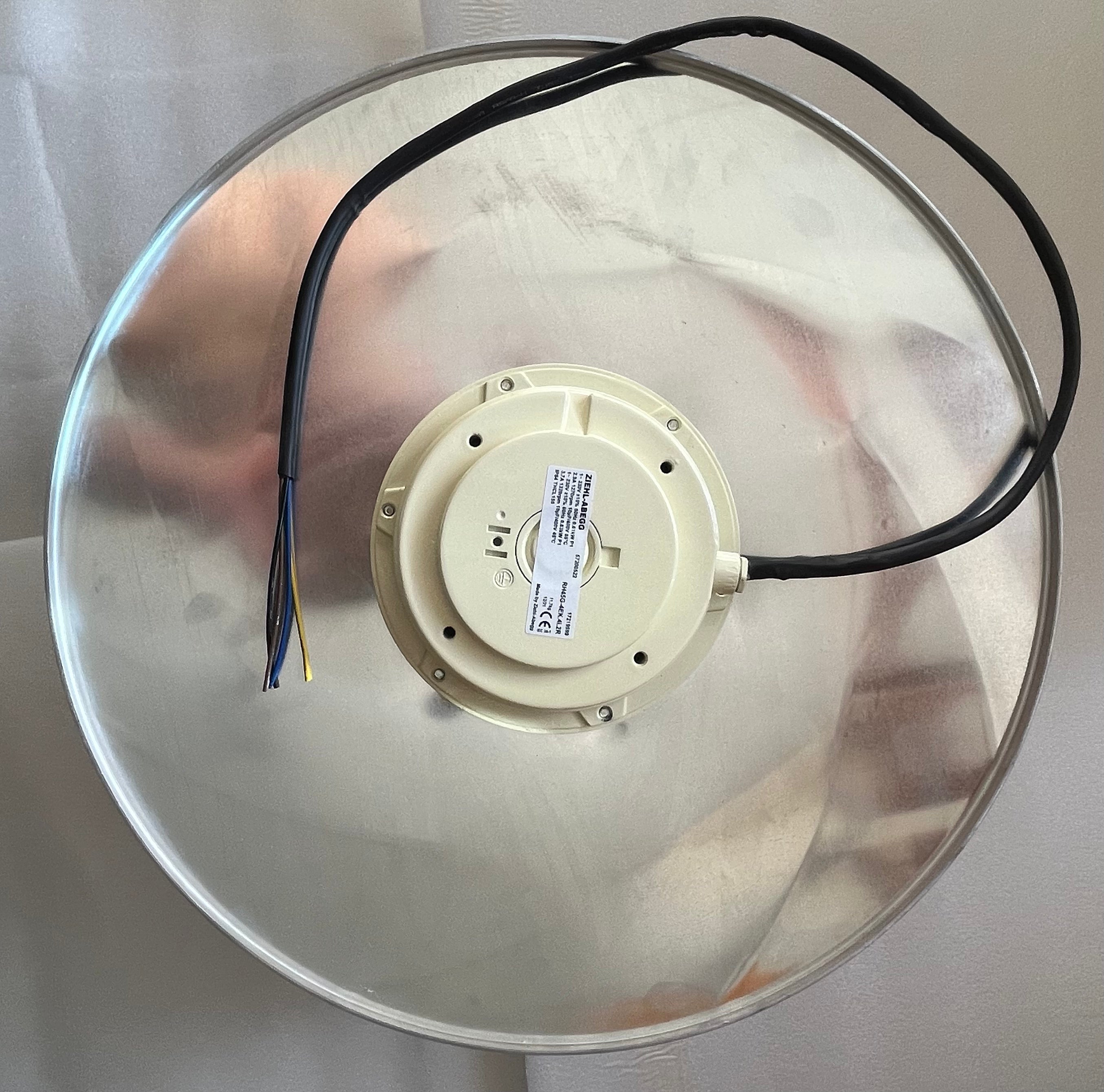 Brand new RH45G-4EK.4I.2R ZIEHL-ABEGG centrifugal fan 1-230V 50/60HZ Professional Industrial Cooling Solution