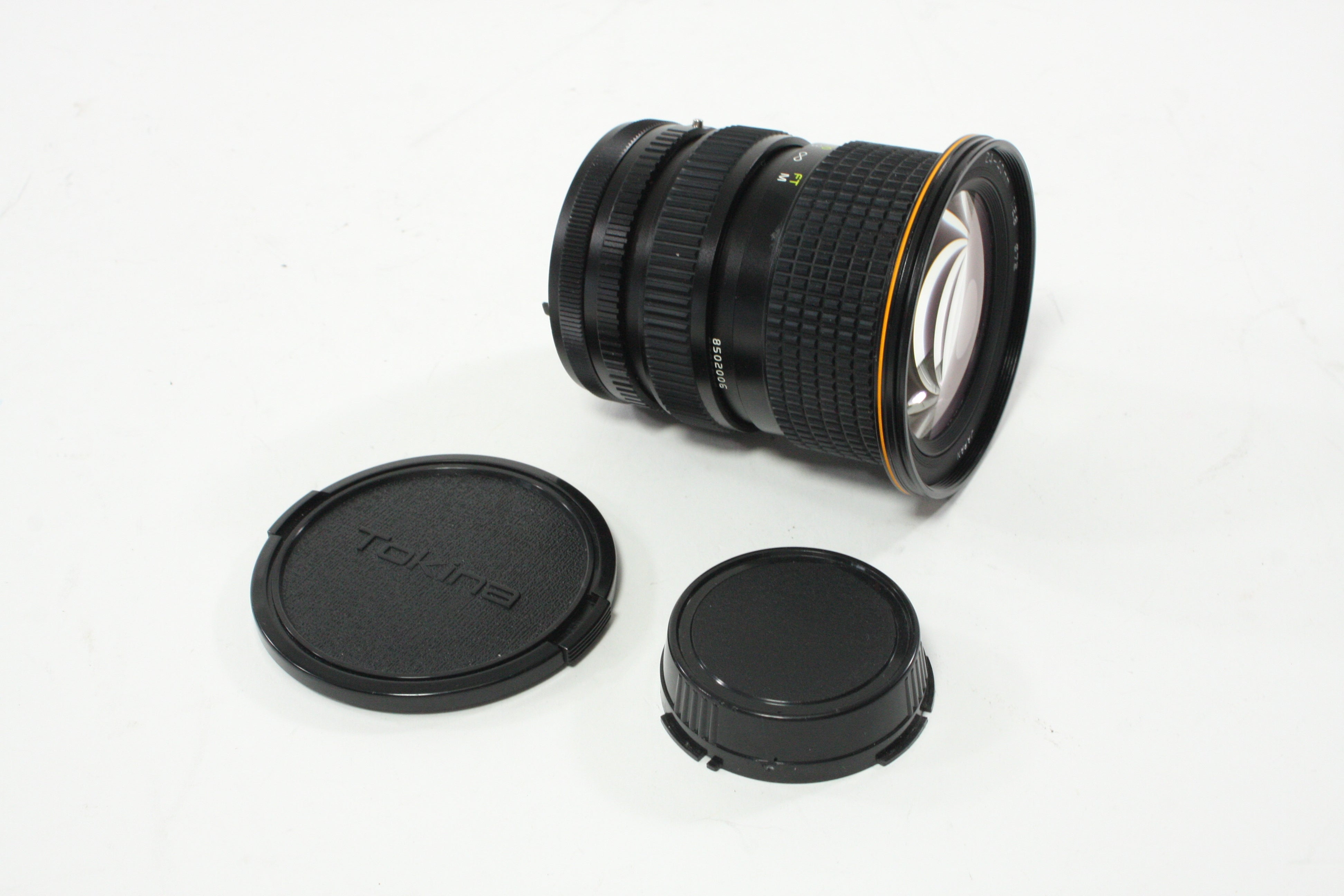 Tokina 24-40mm f/2.8 AT-X Lens for Canon FD Mount