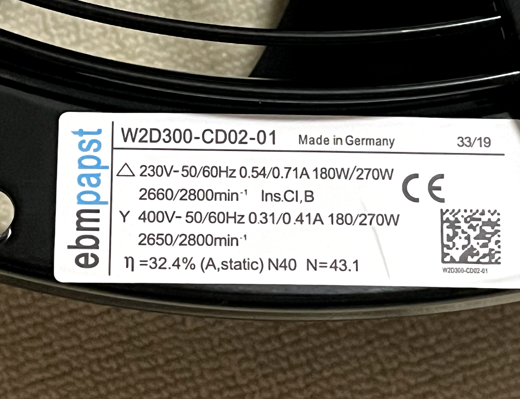 W2D300-CD02-01 M2D068-EC Ebm-Papst Axial Fan 230V 180/270W 0.54/0.71A 2650/2800rpm