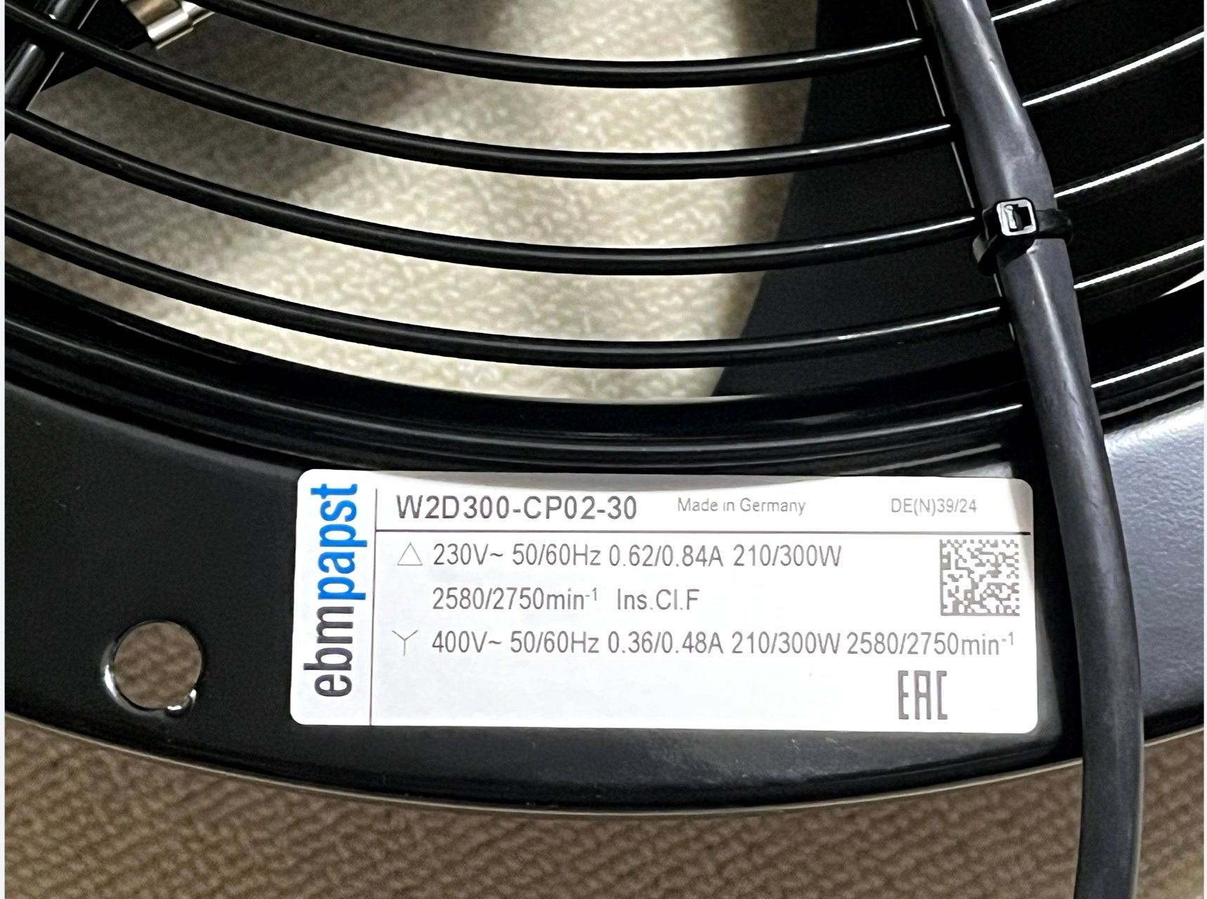 W2D300-CP02-30 ebmpapst Axial fan 3~230/400V Dual Voltage Industrial Cooling Solution