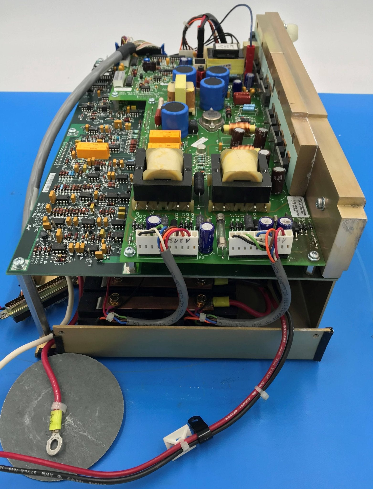Battery Charger/Generator ASM (00-873747-01/00-877460-08/00-877463-04/00-877997-03 OEC 9600
