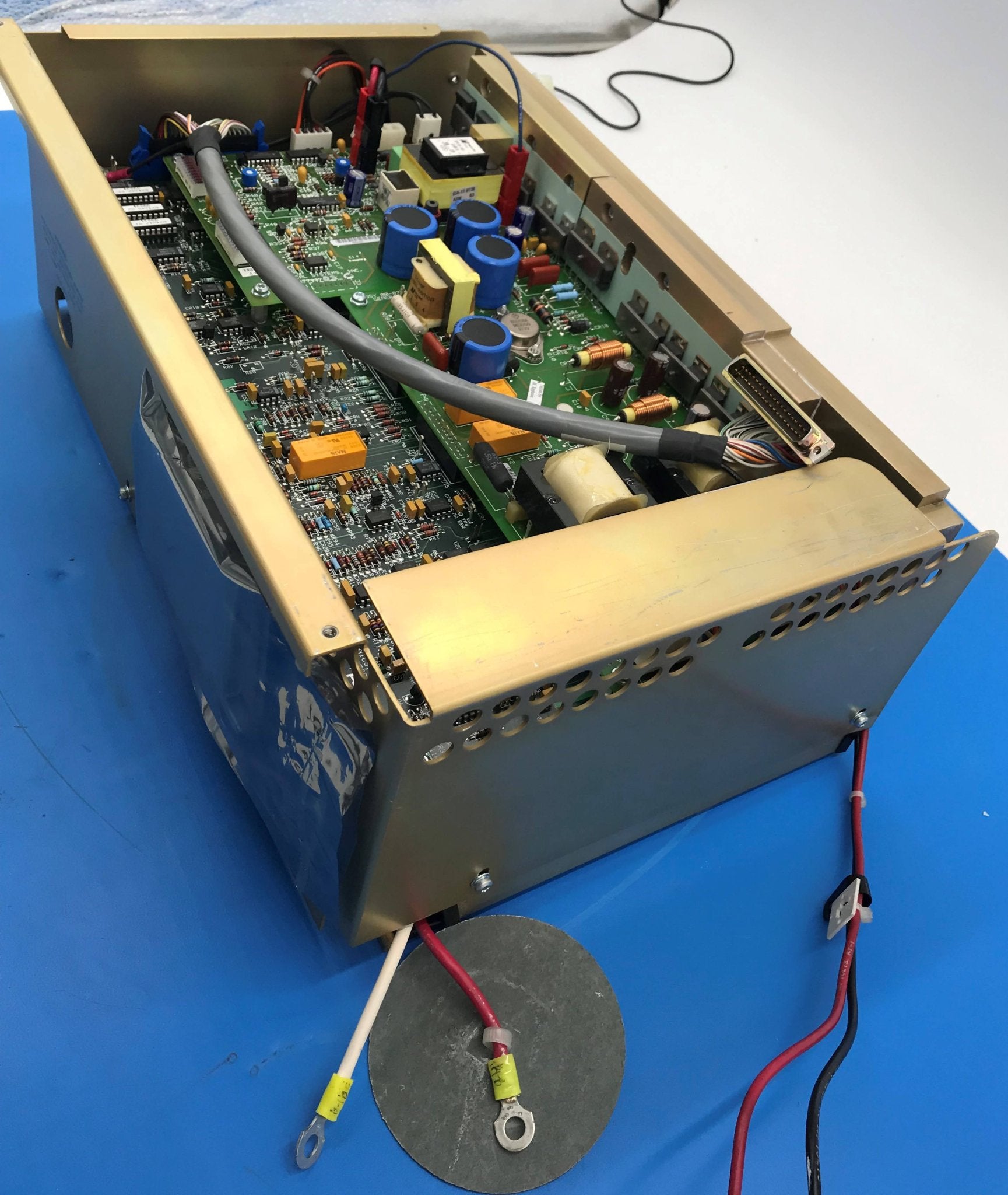 Battery Charger/Generator ASM (00-873747-01/00-877460-08/00-877463-04/00-877997-03 OEC 9600