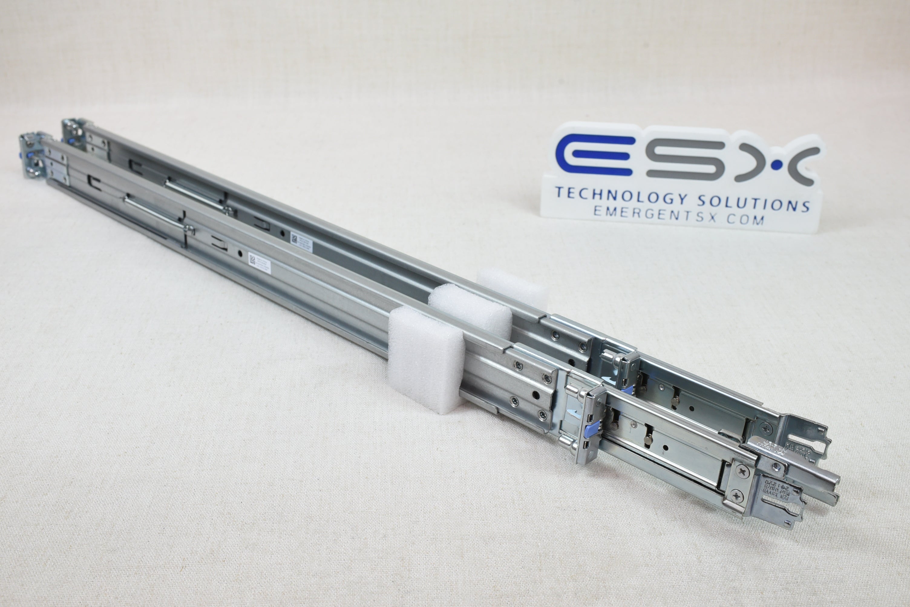 Dell 8N0JT Type A12 Sliding Ready Rail Kit for PowerEdge R340 R350 R360