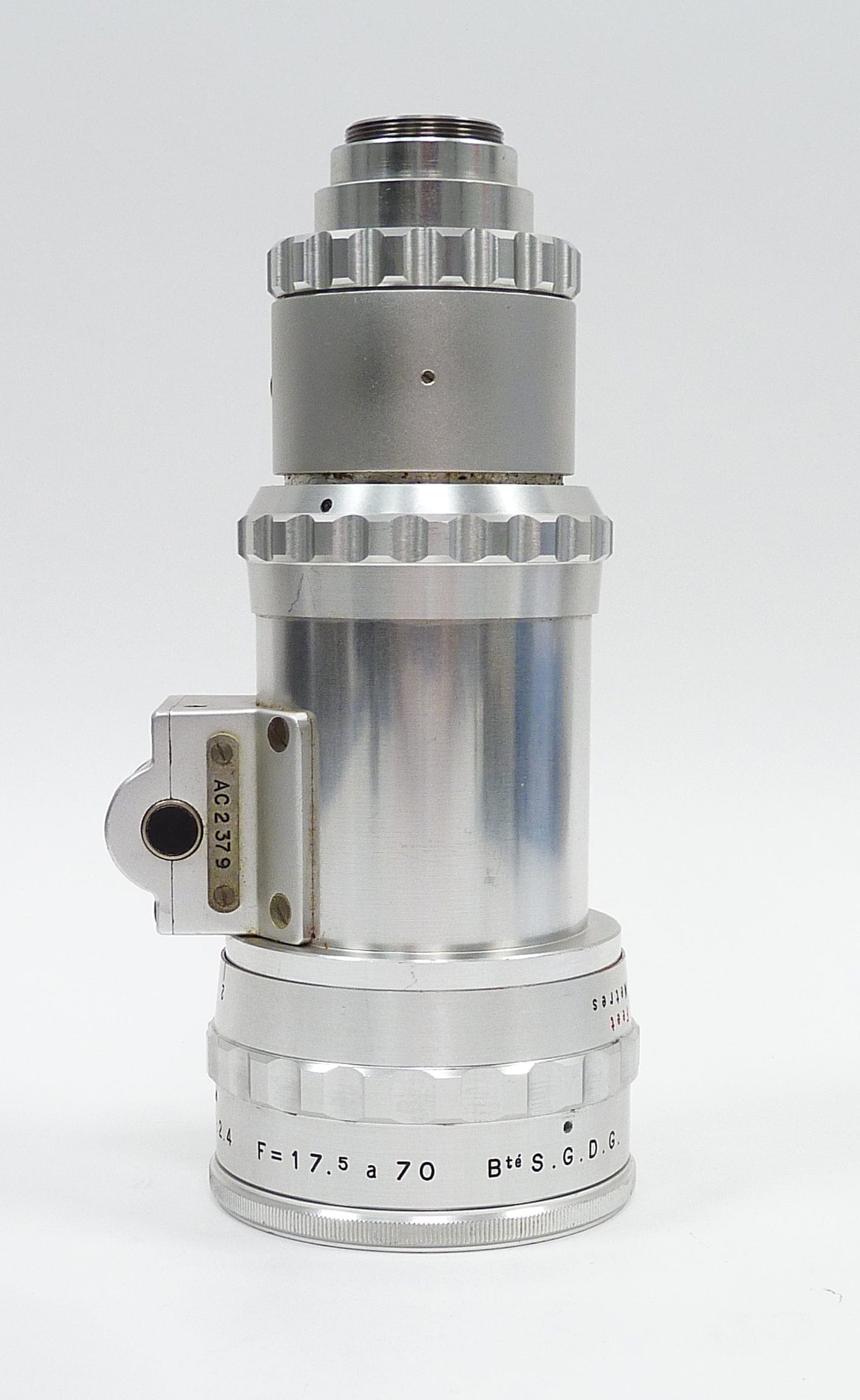 Berthiot Pan-Cinar 17.5-70mm f2.4 C Mount Lens for Bolex with Finder