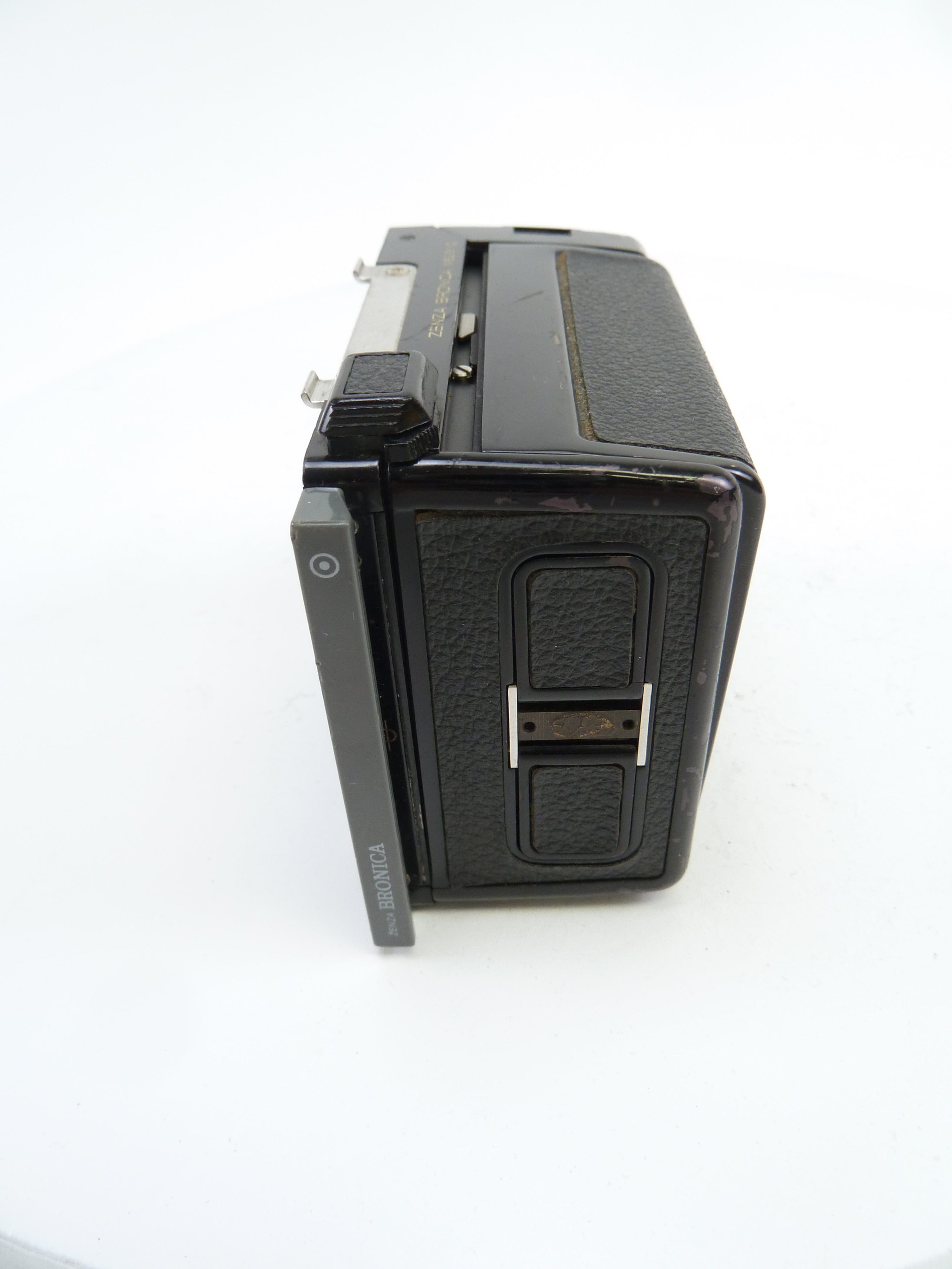 Bronica ETR 120 or 220 Fil Back ???