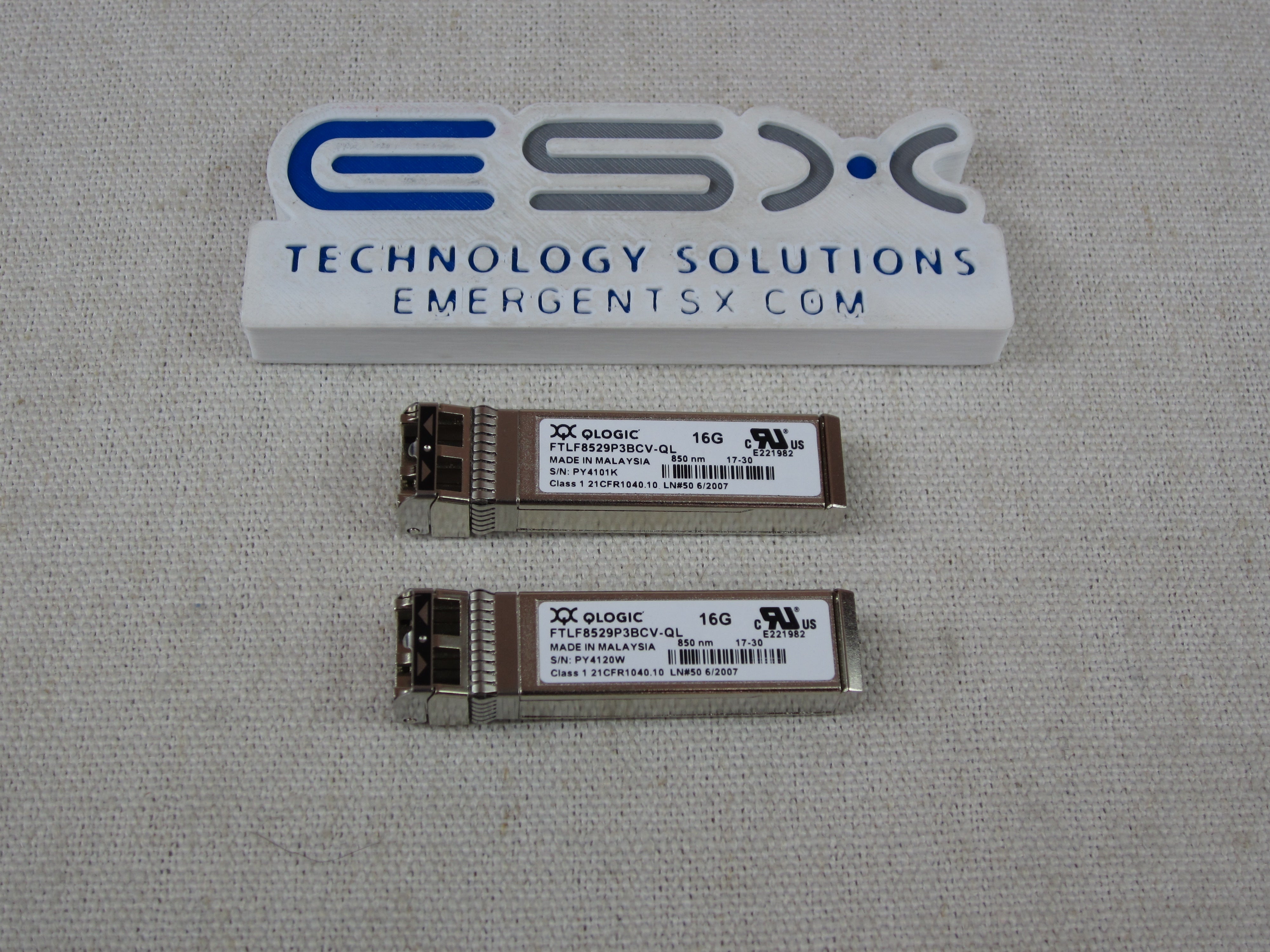 Lot of 2– Qlogic FTLF8529P3BCV-QL 16GB/S Short Wavelength SFP+ 850NM Transceiver