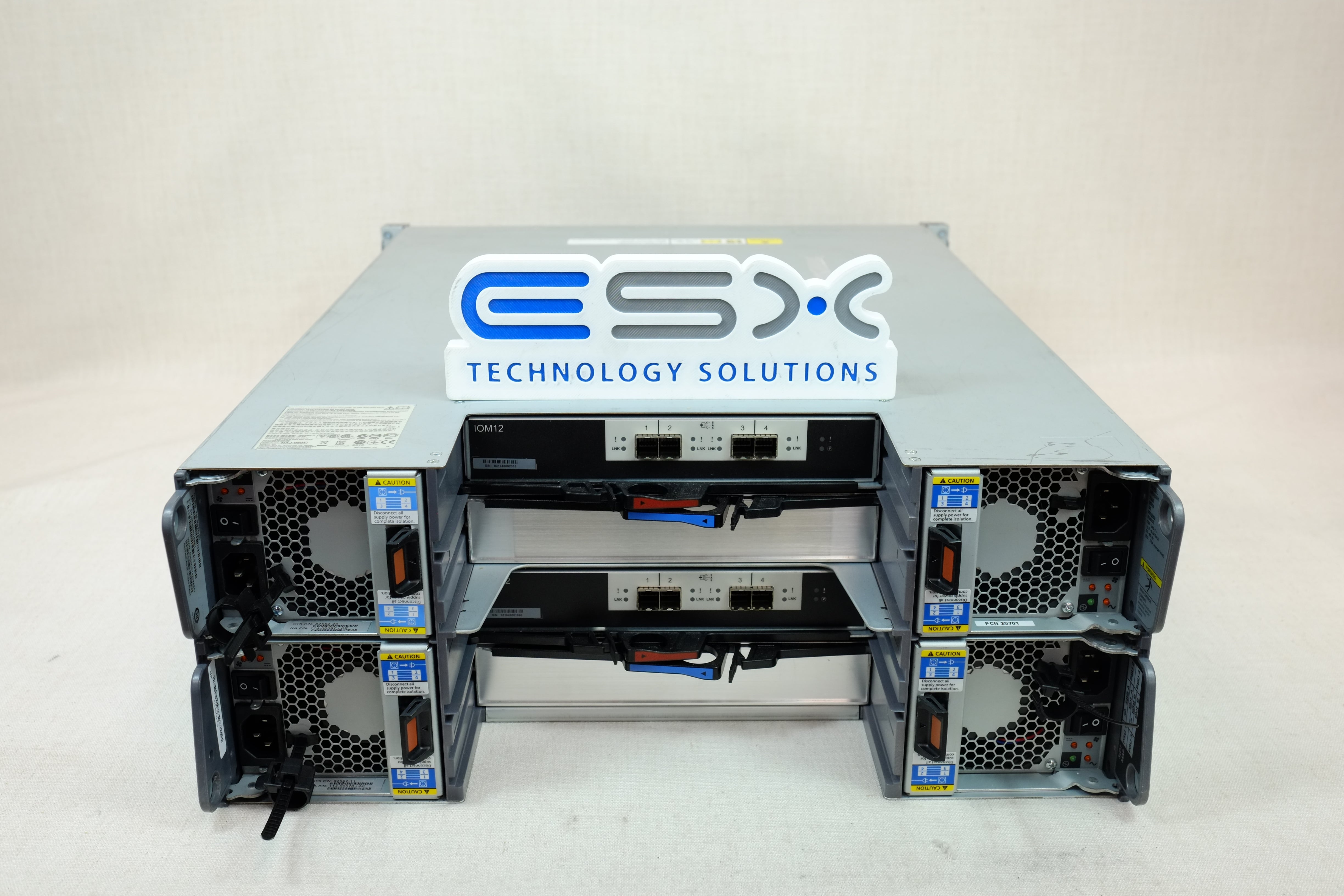 Netapp NAJ-0801 DS4243 4U 24x 3.5” Disk Array Shelf 2x IOM3, 2x PSU