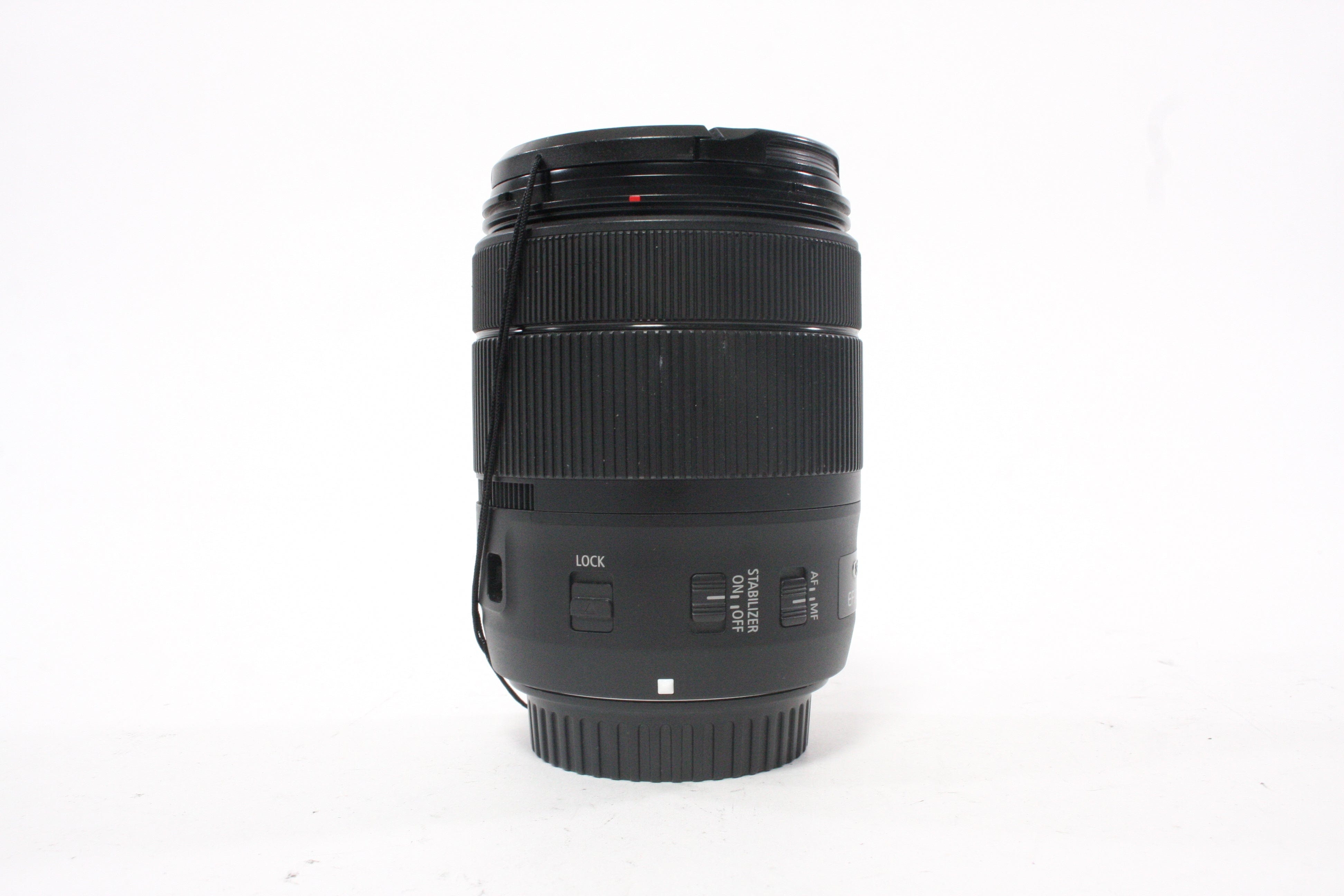 Canon 18-135mm f/3.5-5.6 IS USM EF-S Lens for Canon EF Mount