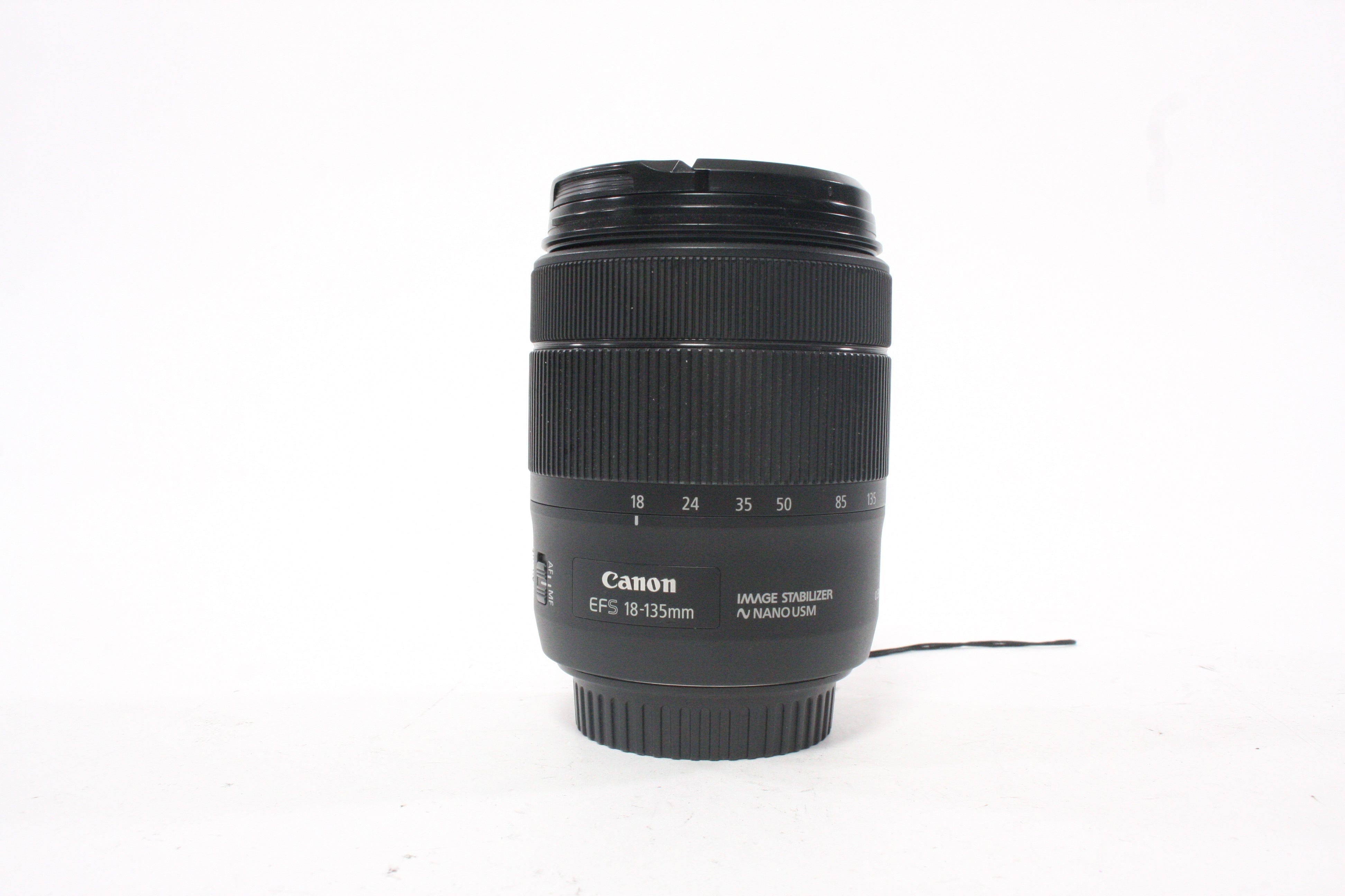 Canon 18-135mm f/3.5-5.6 IS USM EF-S Lens for Canon EF Mount