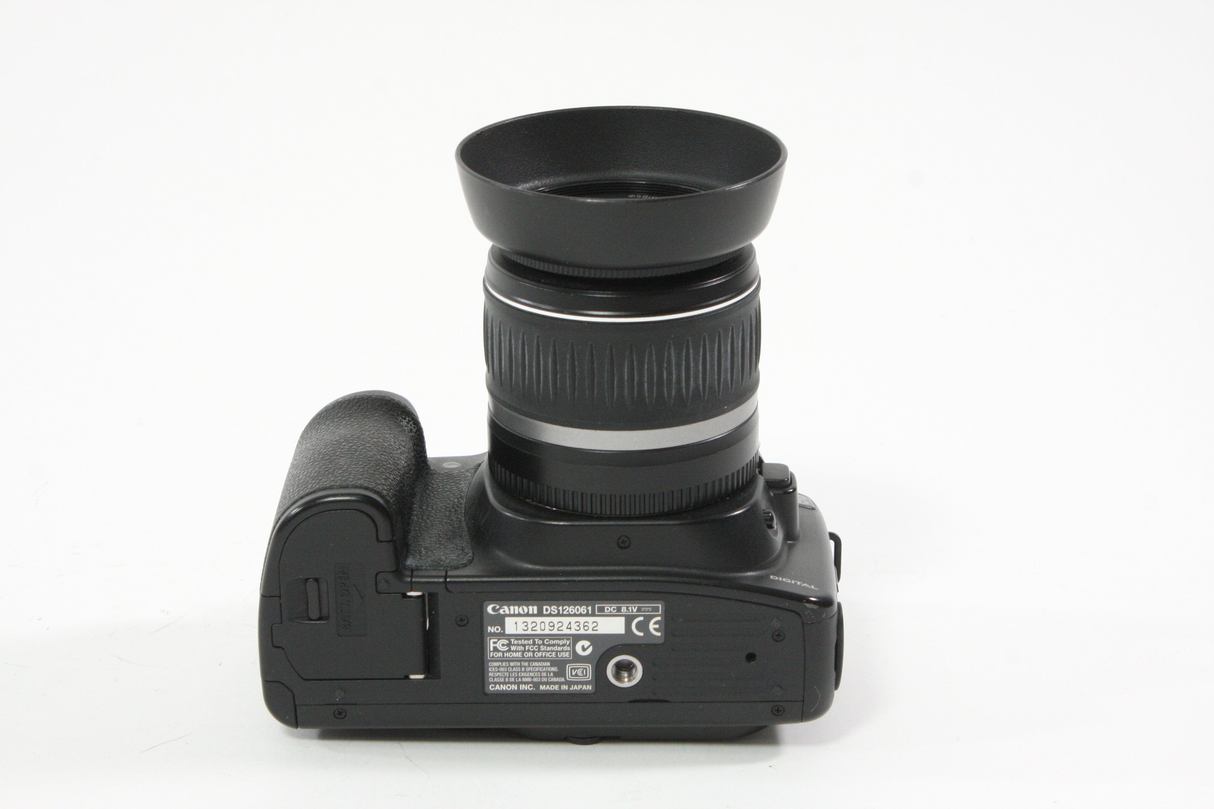 Canon 20D w/18-55mm F3.5-5.6 II
