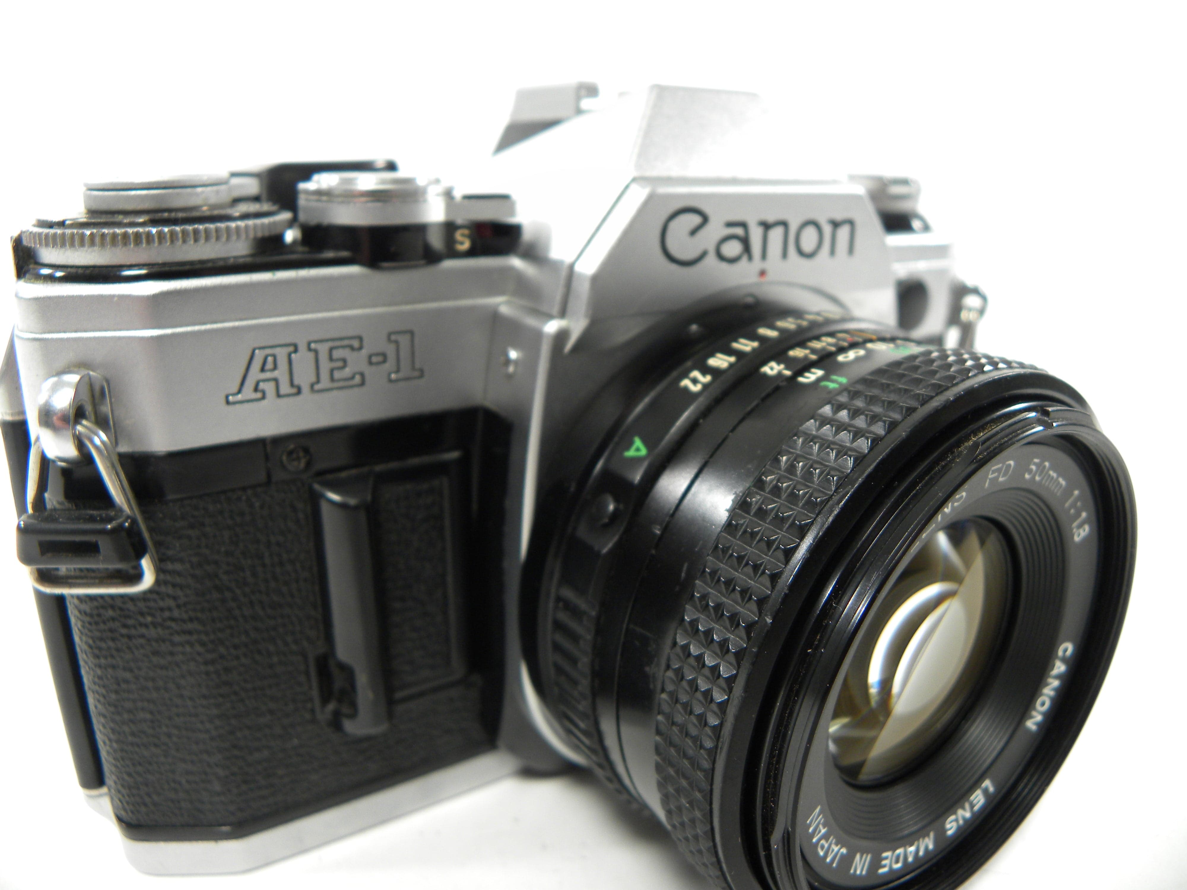 Canon AE-1 35mm SLR w/50mm f1.8