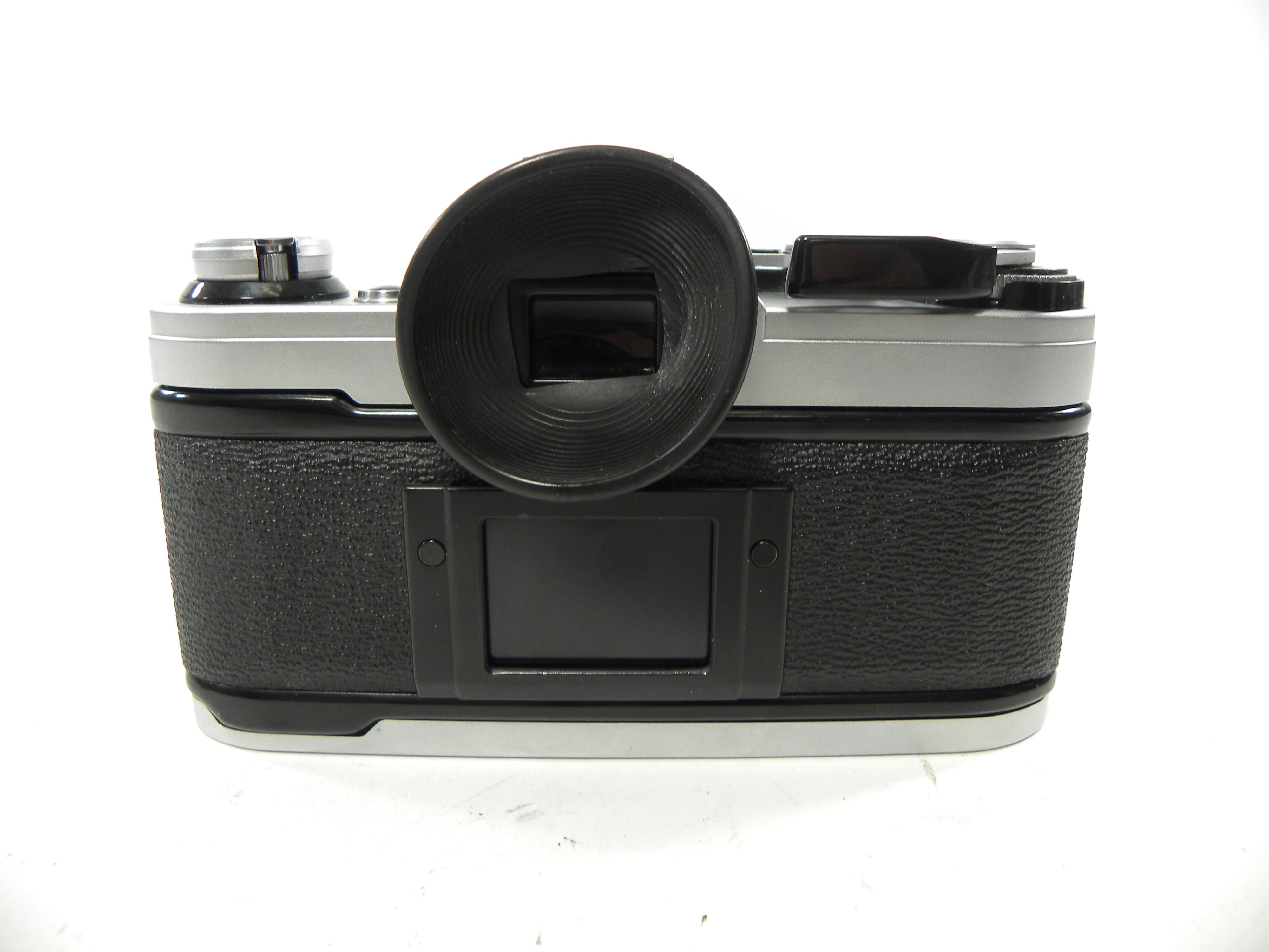 Canon AE-1 35mm SLR w/FD 50mm f1.8